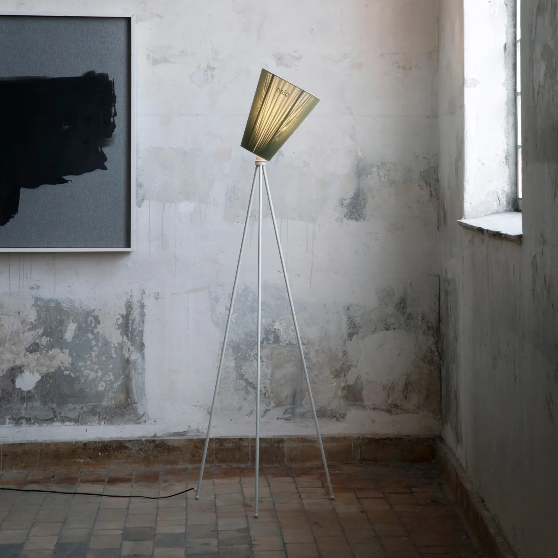 Pantalla para lámpara de pie Oslo Wood, verde oliva Northern