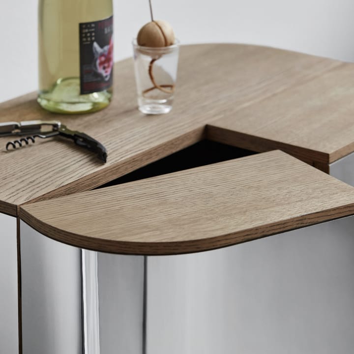 Vitrina bar con ruedas Loud , Roble ahumado Northern
