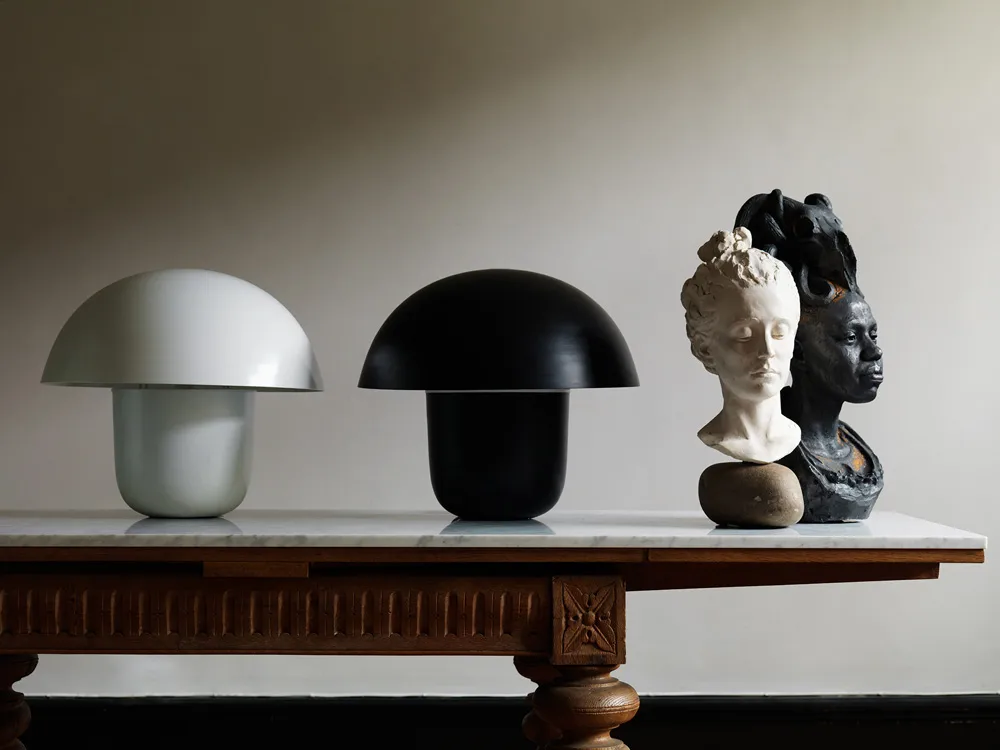 Lámpara de mesa Carl-Johan Ø40 cm, negro Olsson & Jensen