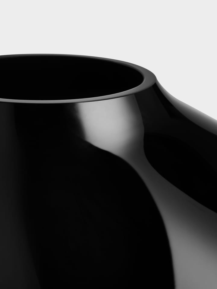 Jarrón Ebon 240 mm, Negro Orrefors
