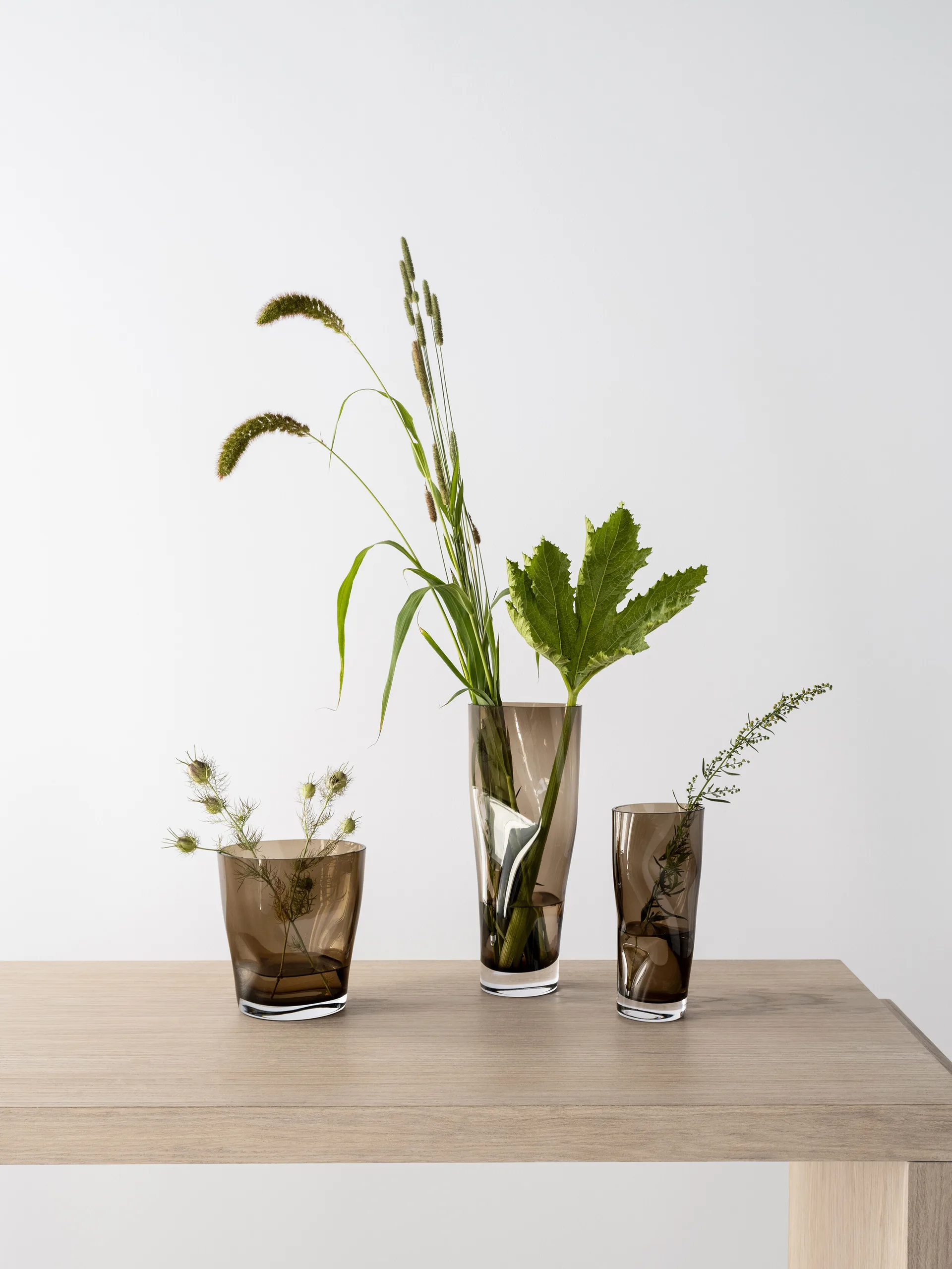 Jarrón Squeeze 23 cm, Marrón Orrefors