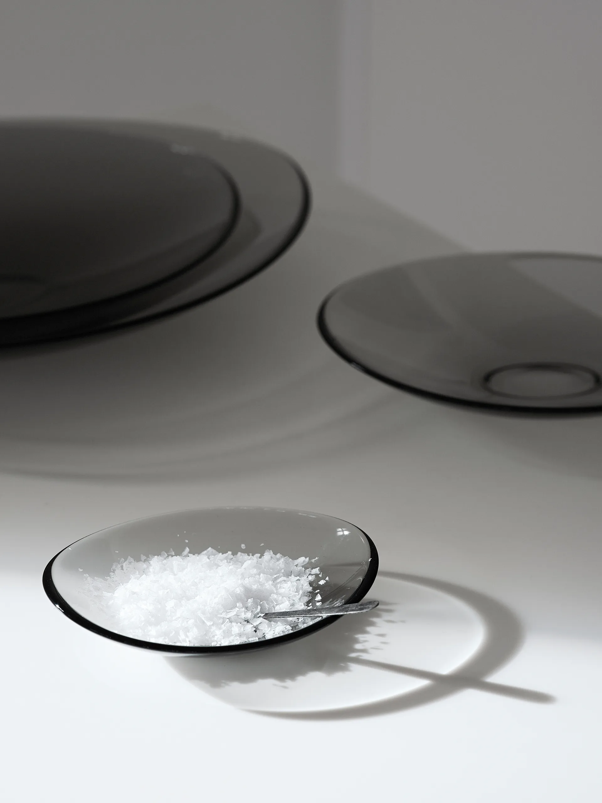 Plato Pond 21,2 cm, gris Orrefors