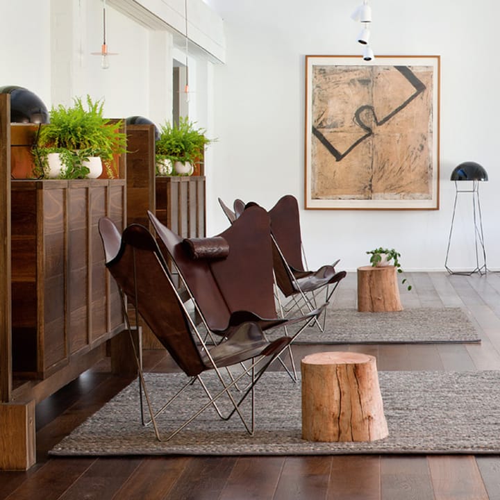 Sillón KS Chair, cuero avellana, estructura de acero inoxidable OX Denmarq