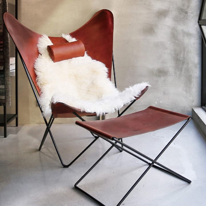 Sillón KS Chair, cuero coñac, estructura negra OX Denmarq