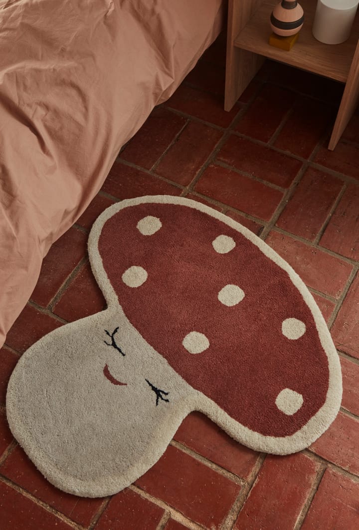 Alfombra Malle mushroom 75x77 cm, Red OYOY