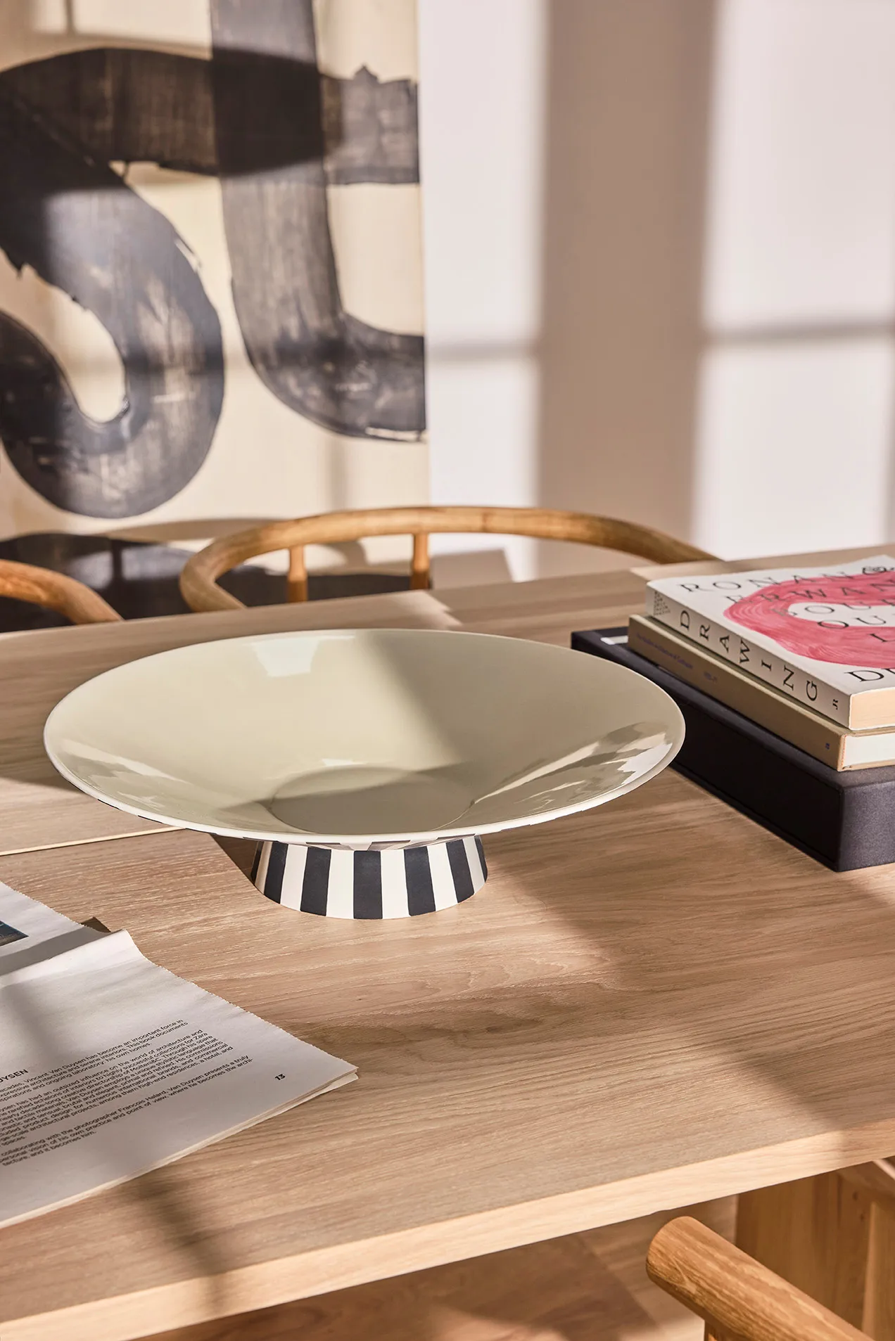 Centro de mesa Toppu bajo Ø39x10,5 cm, Vanilla-black-white OYOY