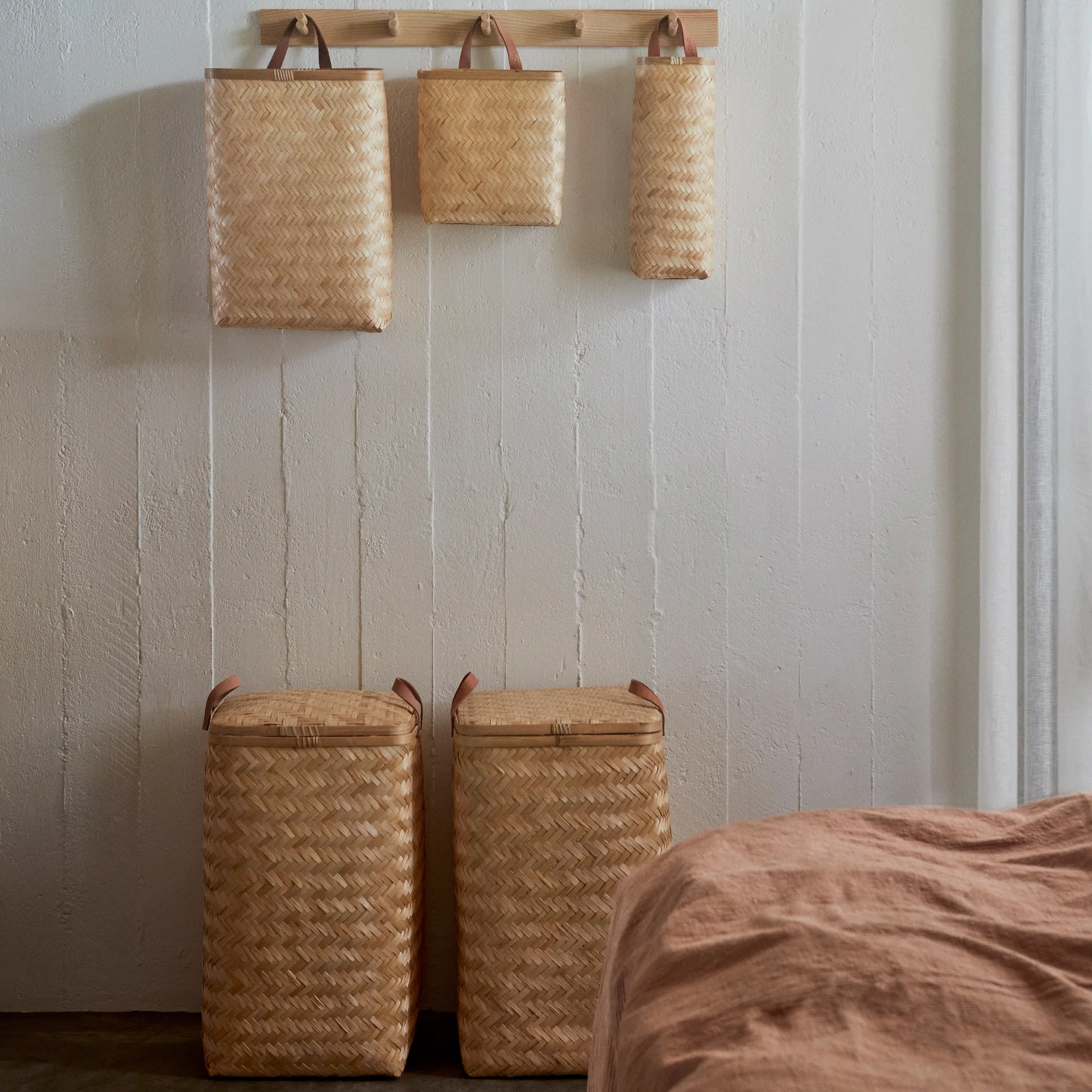 Cesta de pared Sporta 25x25 cm, natural OYOY