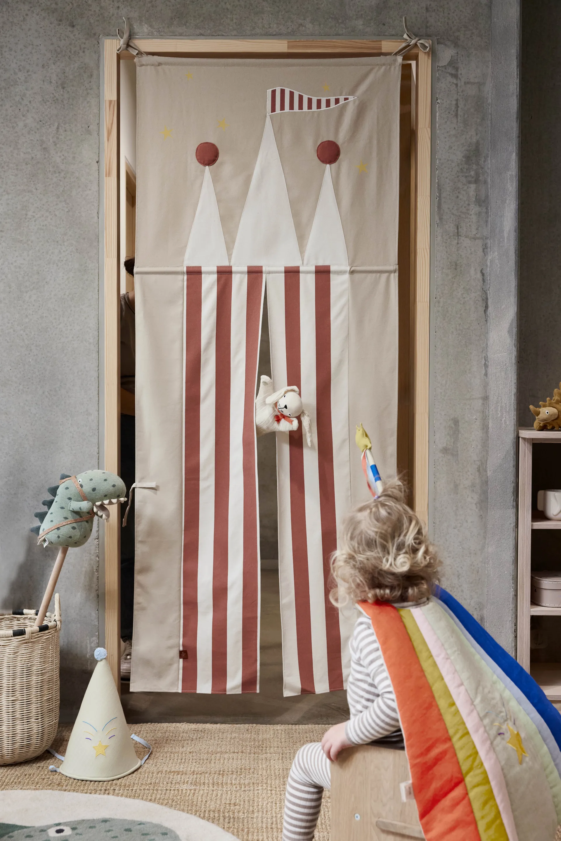 Cortina para puerta Slott 78x190 cm, Clay-red OYOY