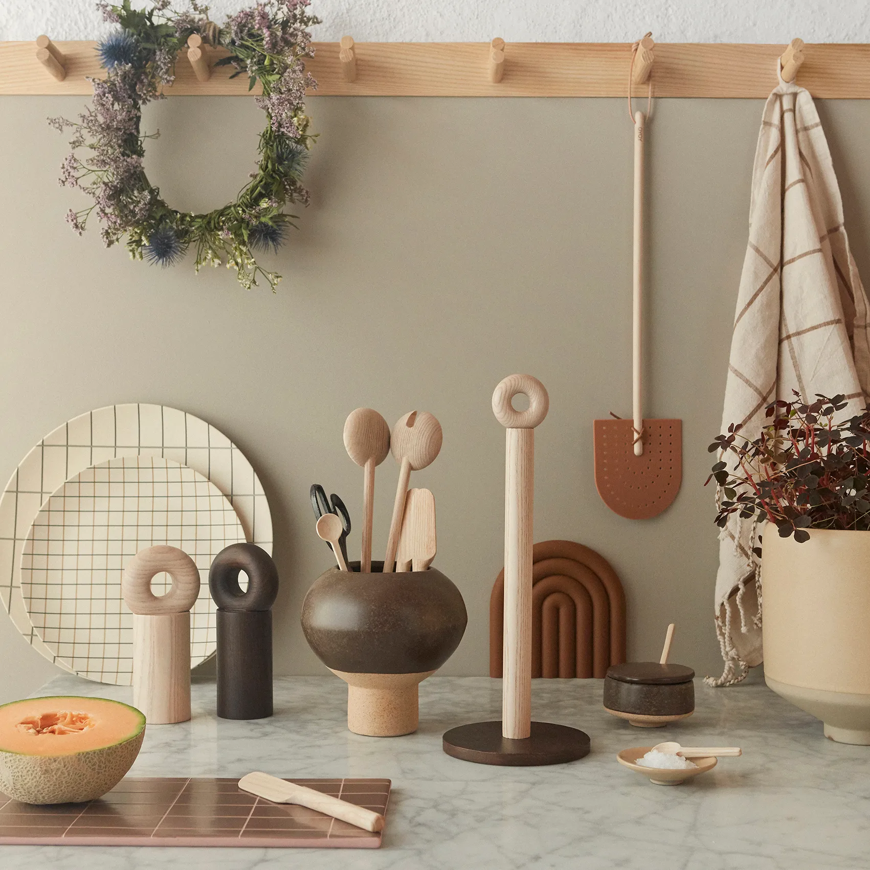 Cuchara de madera Yumi Spice Spoon 12 cm, fresno OYOY