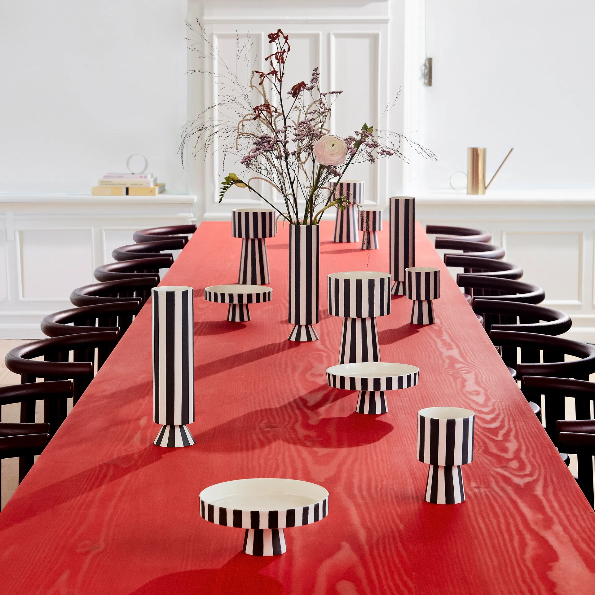 Fuente de servir Toppu Ø20 cm, negro-blanco OYOY