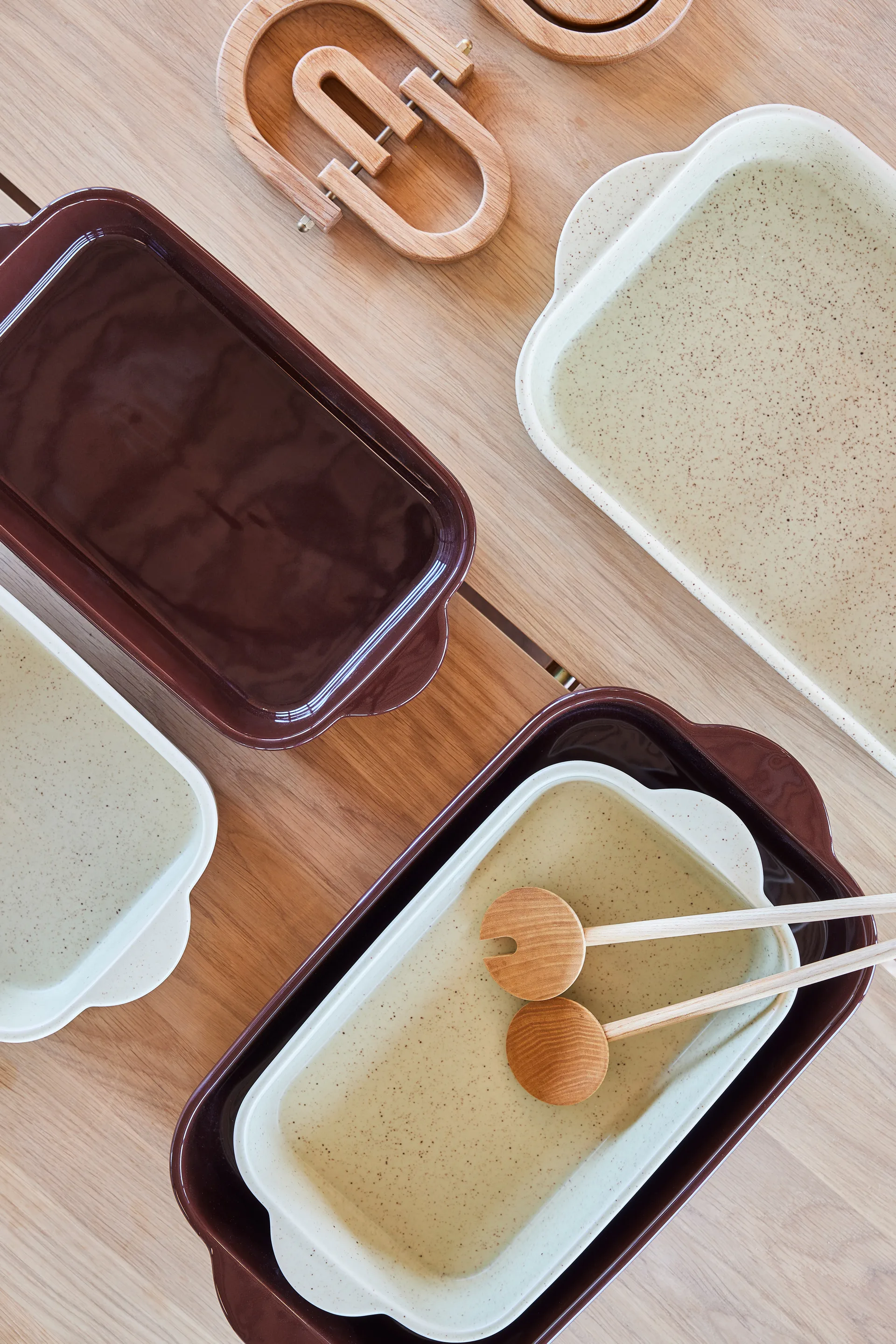 Fuente para horno Yuka 22x40 cm, Dark terracotta OYOY