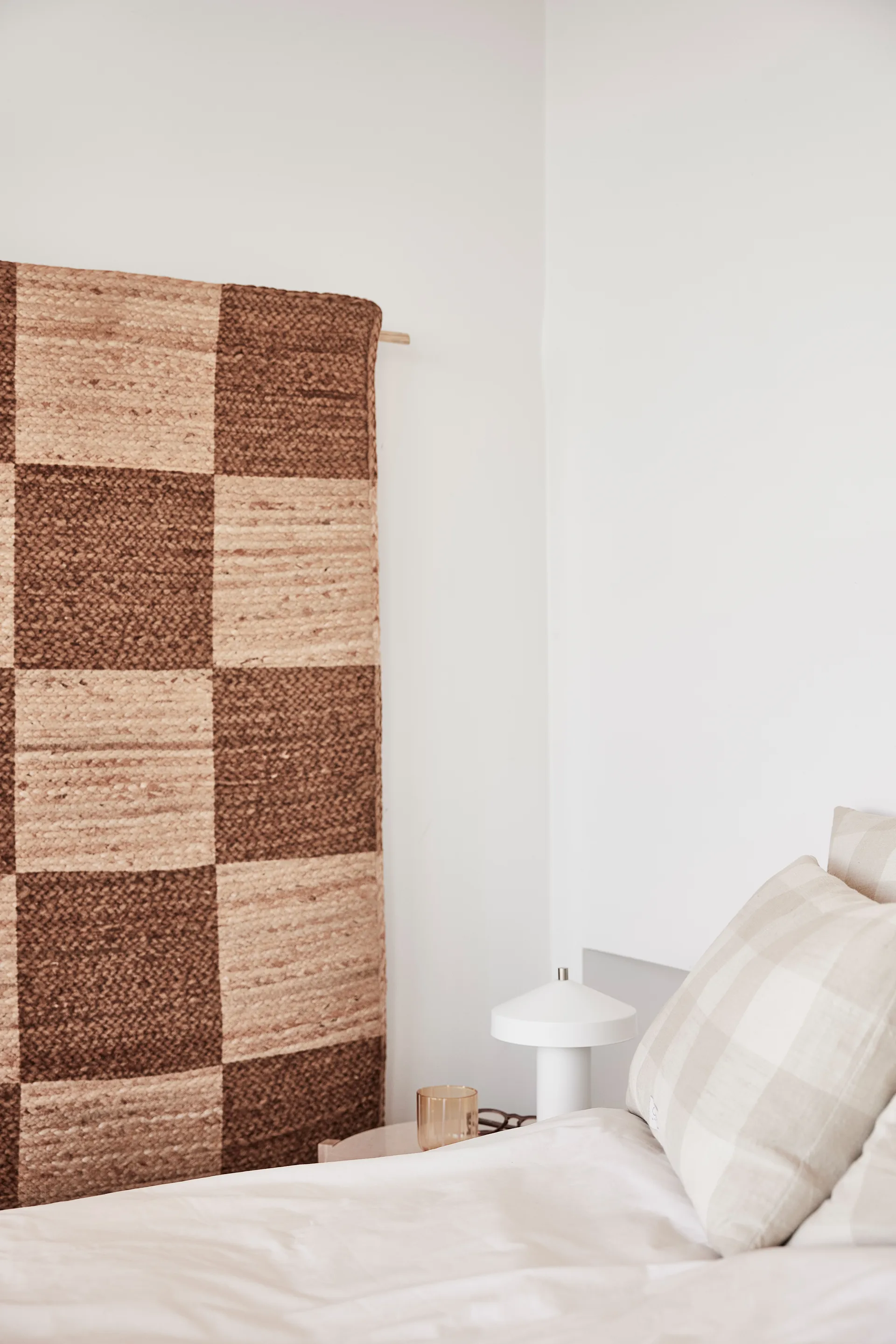 Funda de cojín Chess alargado 58x60 cm, Clay OYOY