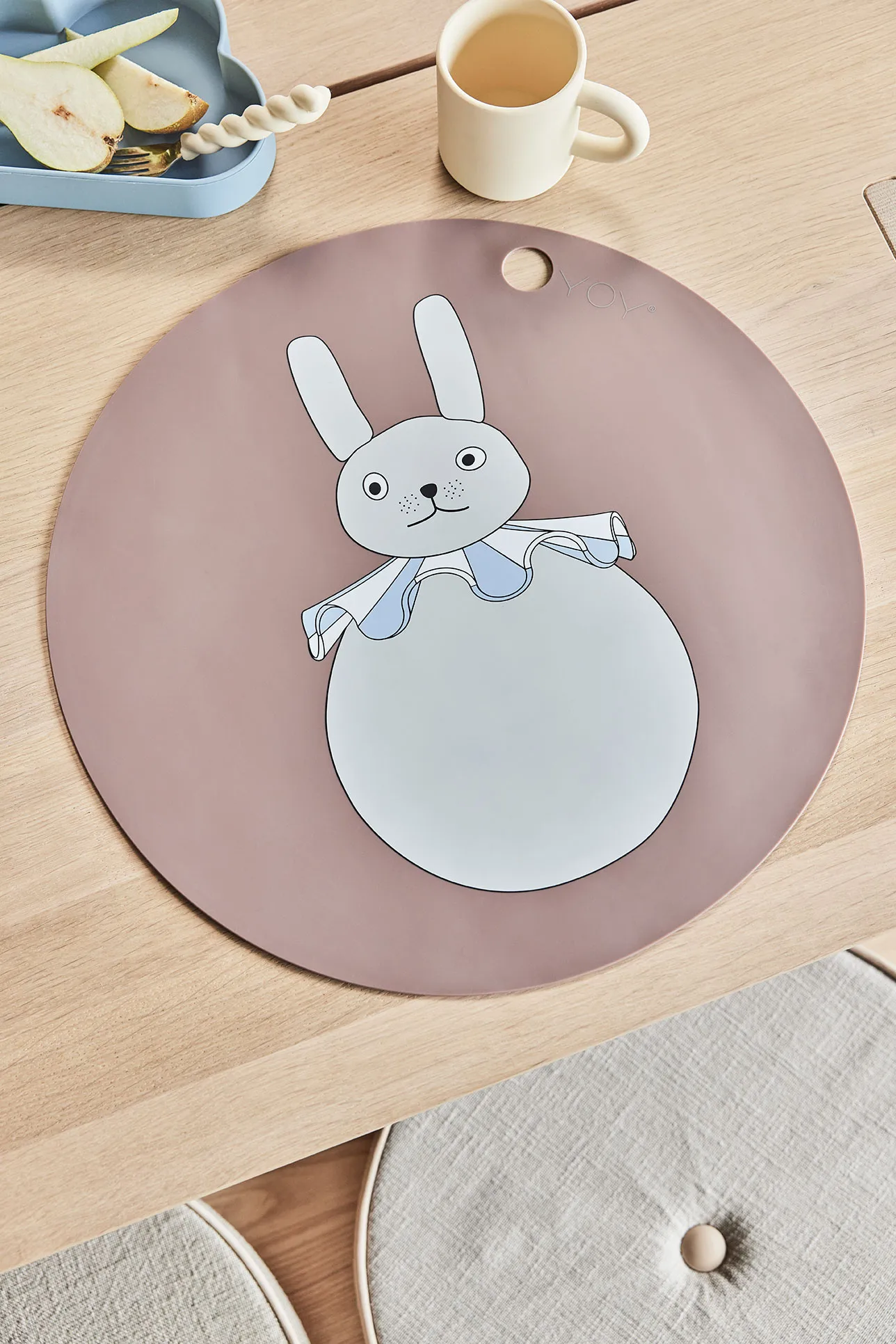 Mantel individual Rabbit Pompom Ø39 cm, Clay OYOY