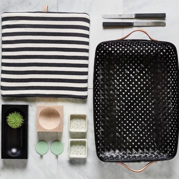 Panera Sporta 42x28 cm - negro - OYOY