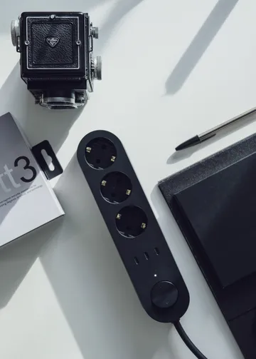 Regleta Alma Power Bar - Midwinter black - palett3