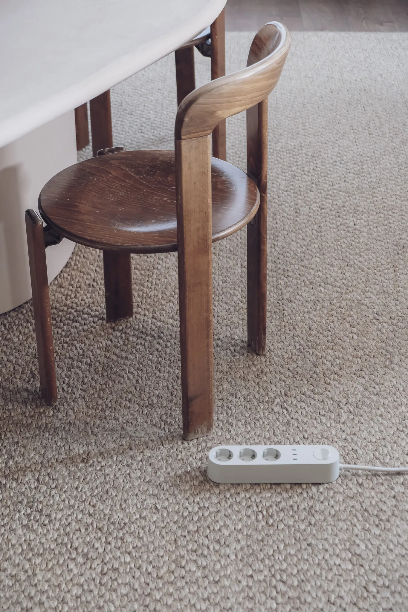 Regleta Alma Power Bar, Sandhamn beige Palette