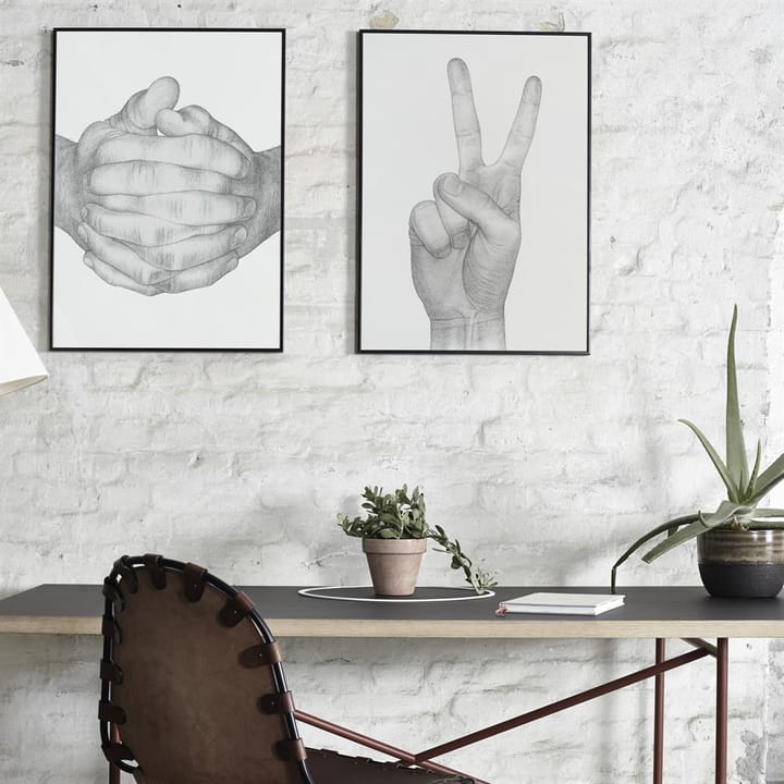 Lámina Folded Hands, 50 x 70 cm Paper Collective