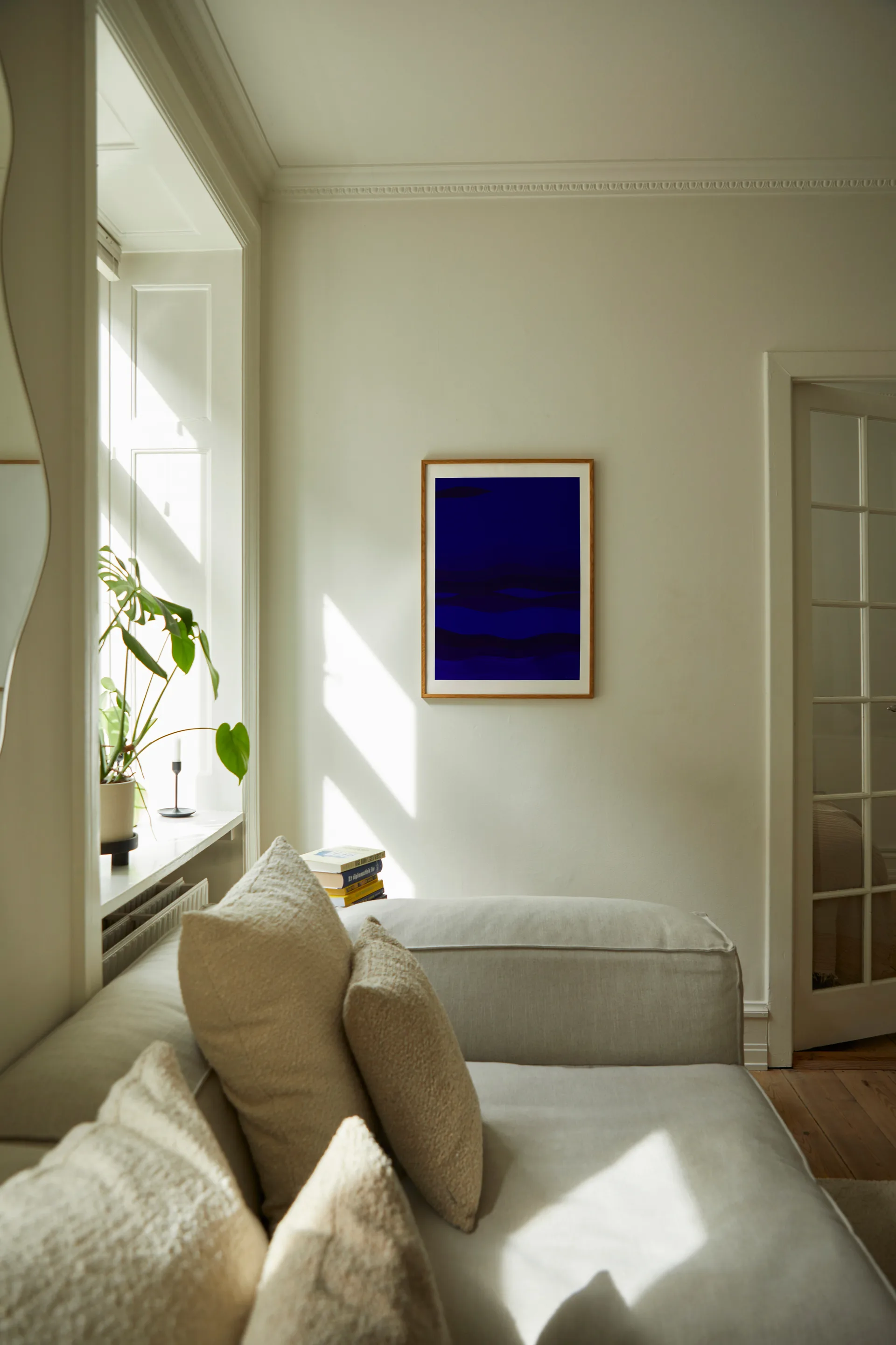 Póster From Afar, 50x70 cm Paper Collective