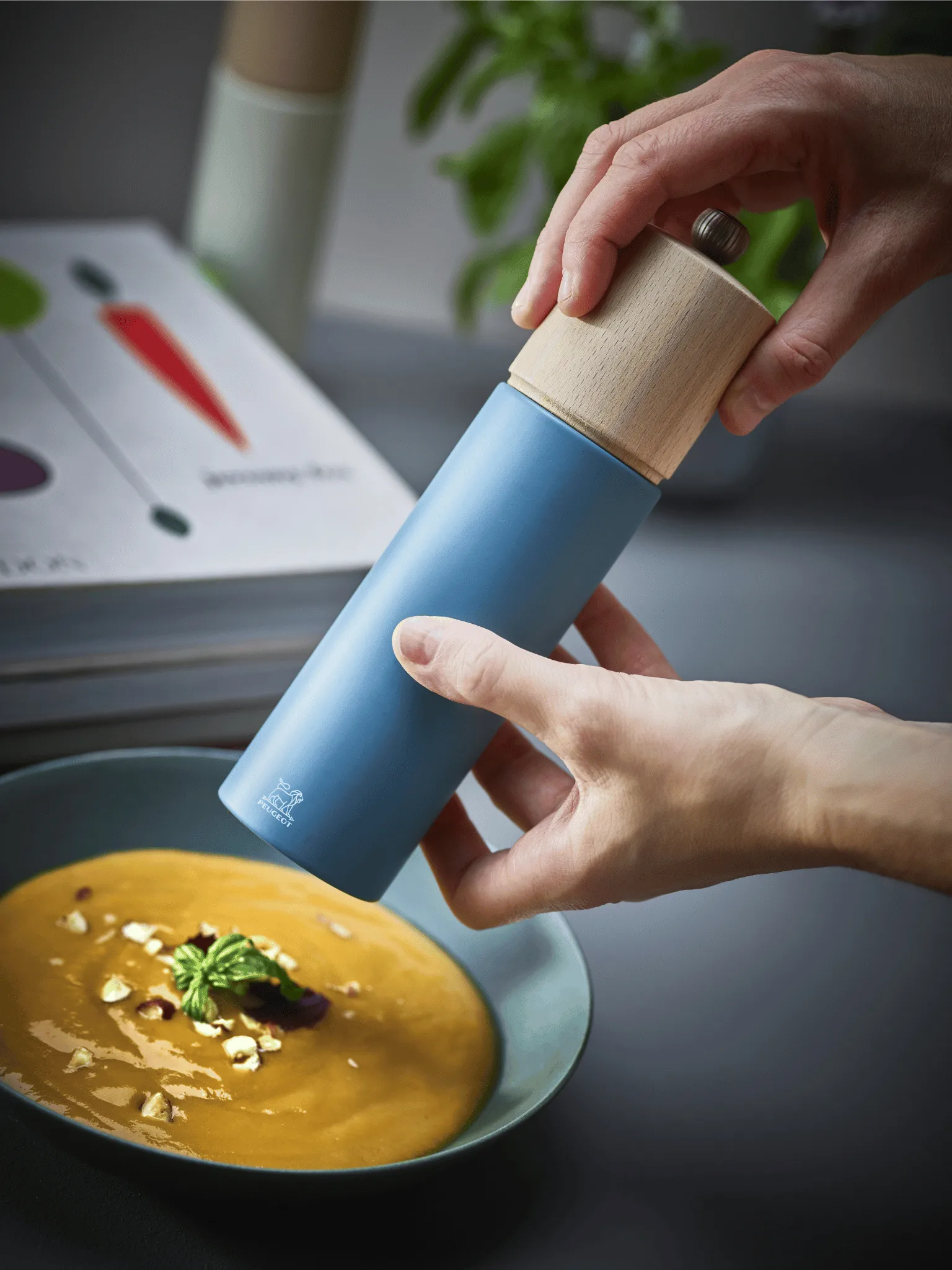 Molinillo de pimienta Boreal 21 cm, Azul celestial Peugeot