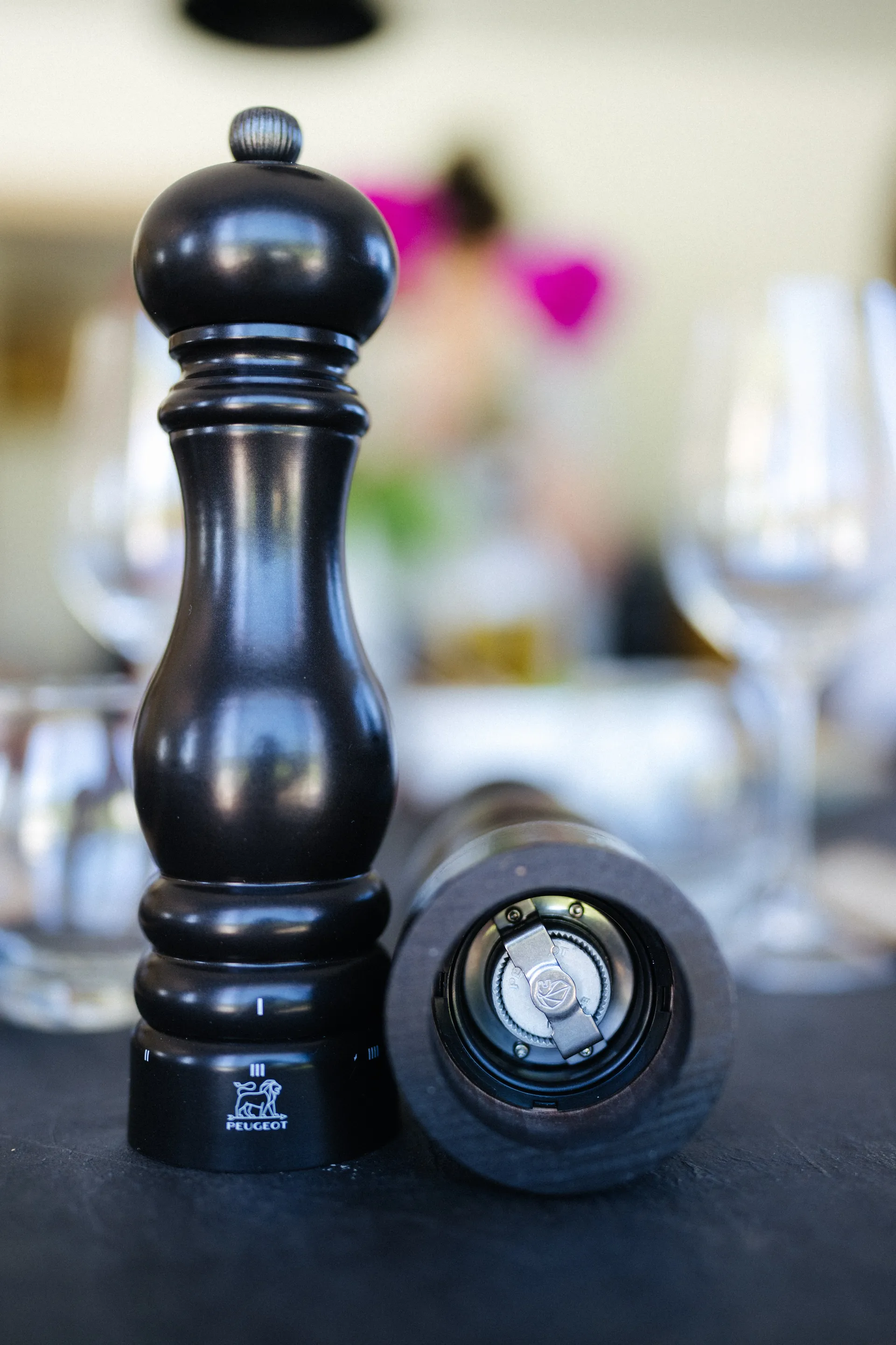 Molinillo de pimienta Paris u'Select 22 cm, Satin black Peugeot