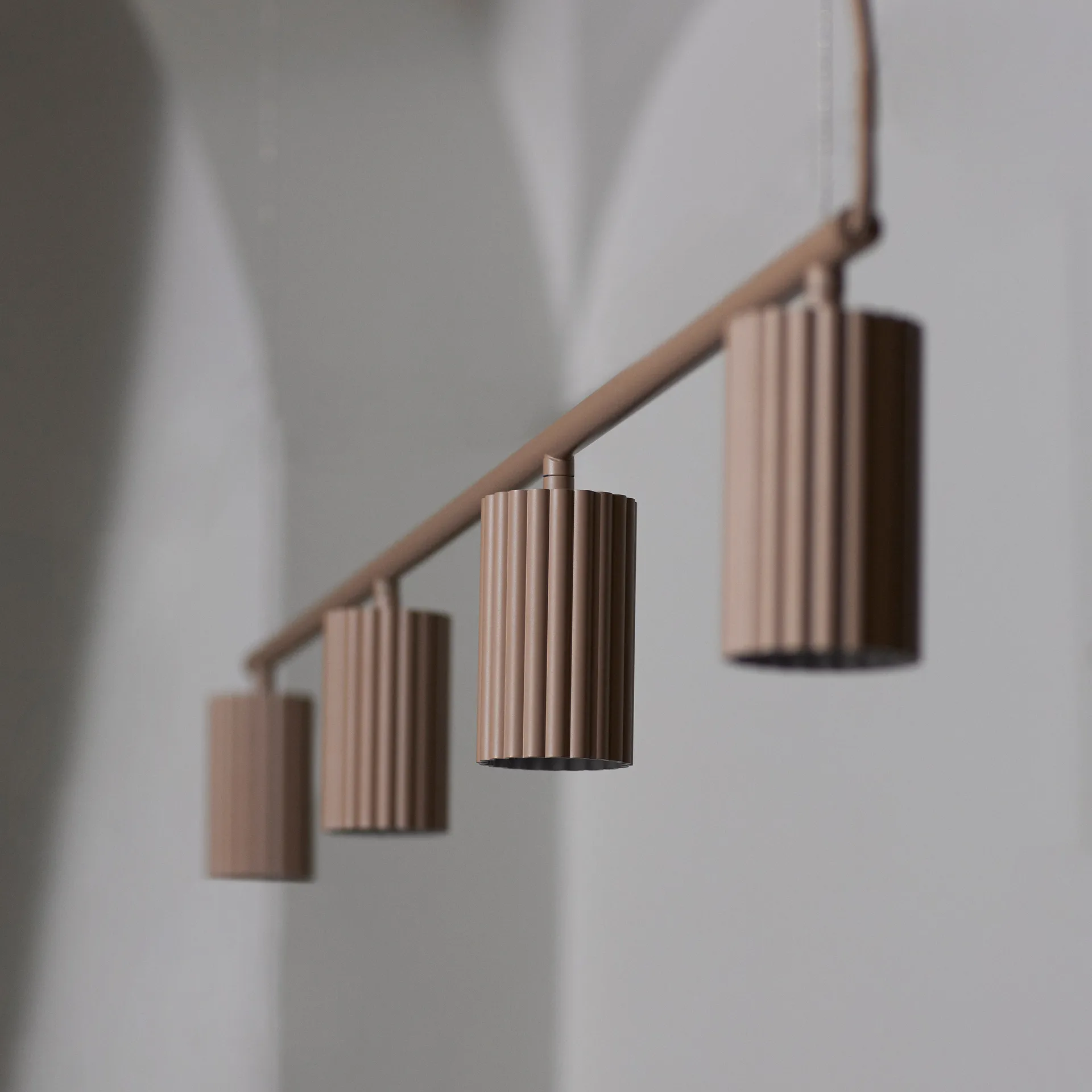 Lámpara de techo Donna Line 120, Blush Pholc