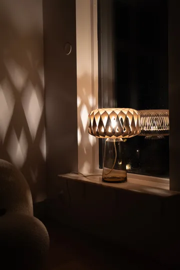 Lámpara de mesa Signature 35 - Amber-abedul, Ø36,5 x 53 cm - Pilke