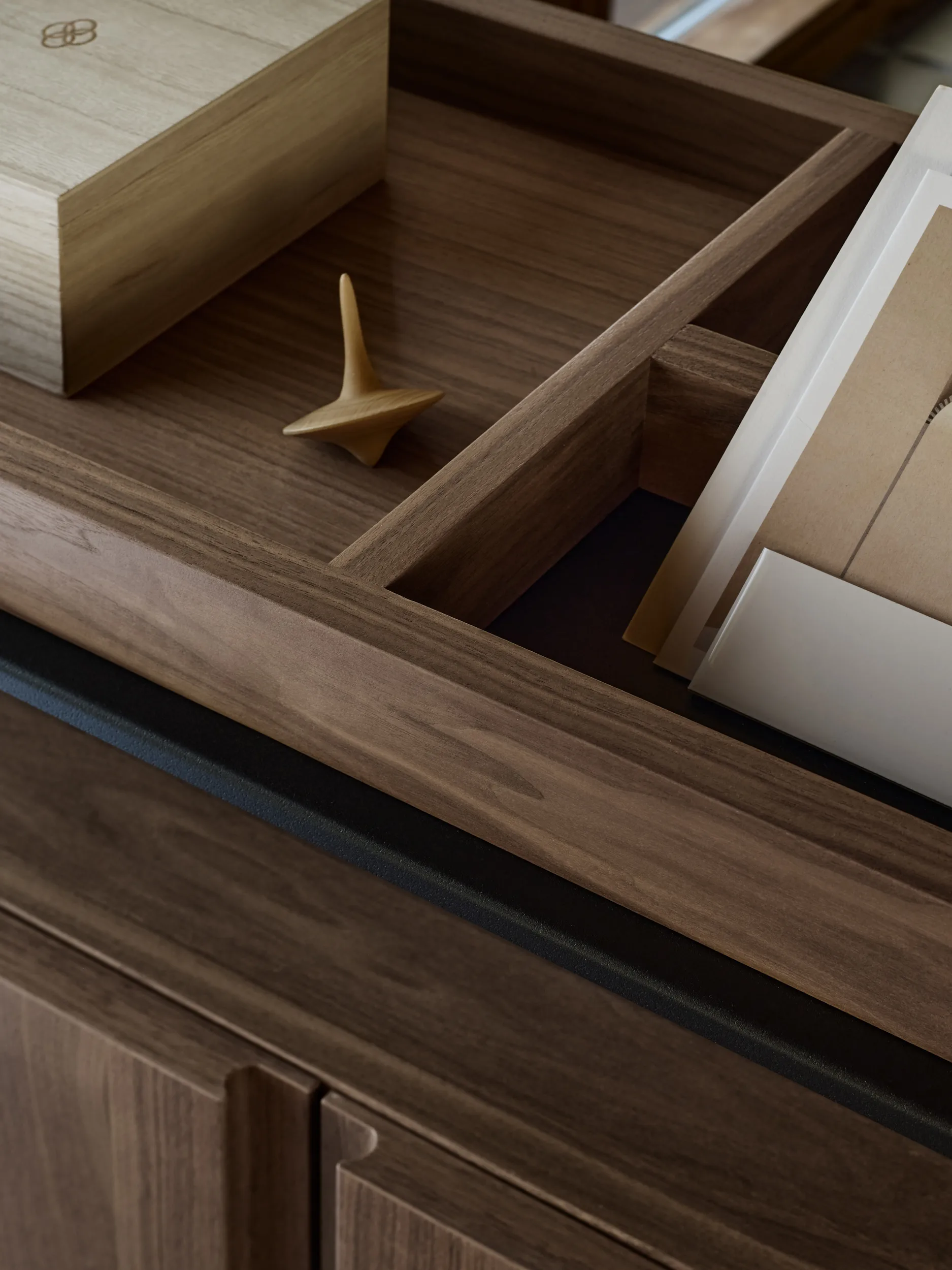 Sistema de estanterías Pira G2, F C A Negro/Nogal 256-264 cm Pira