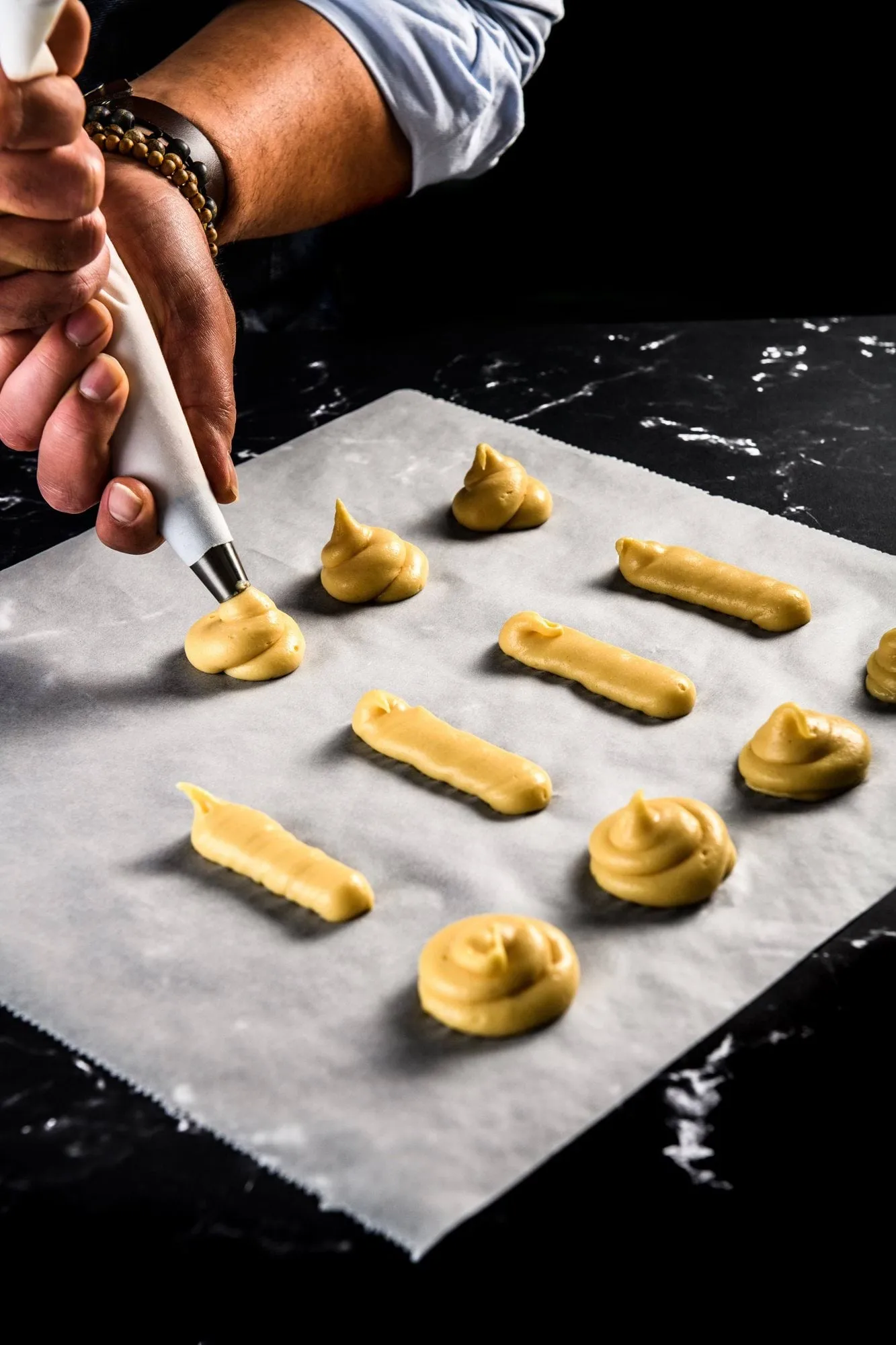 Plate-it manga pastelera, Soporte con boquillas, 11 piezas Plate It