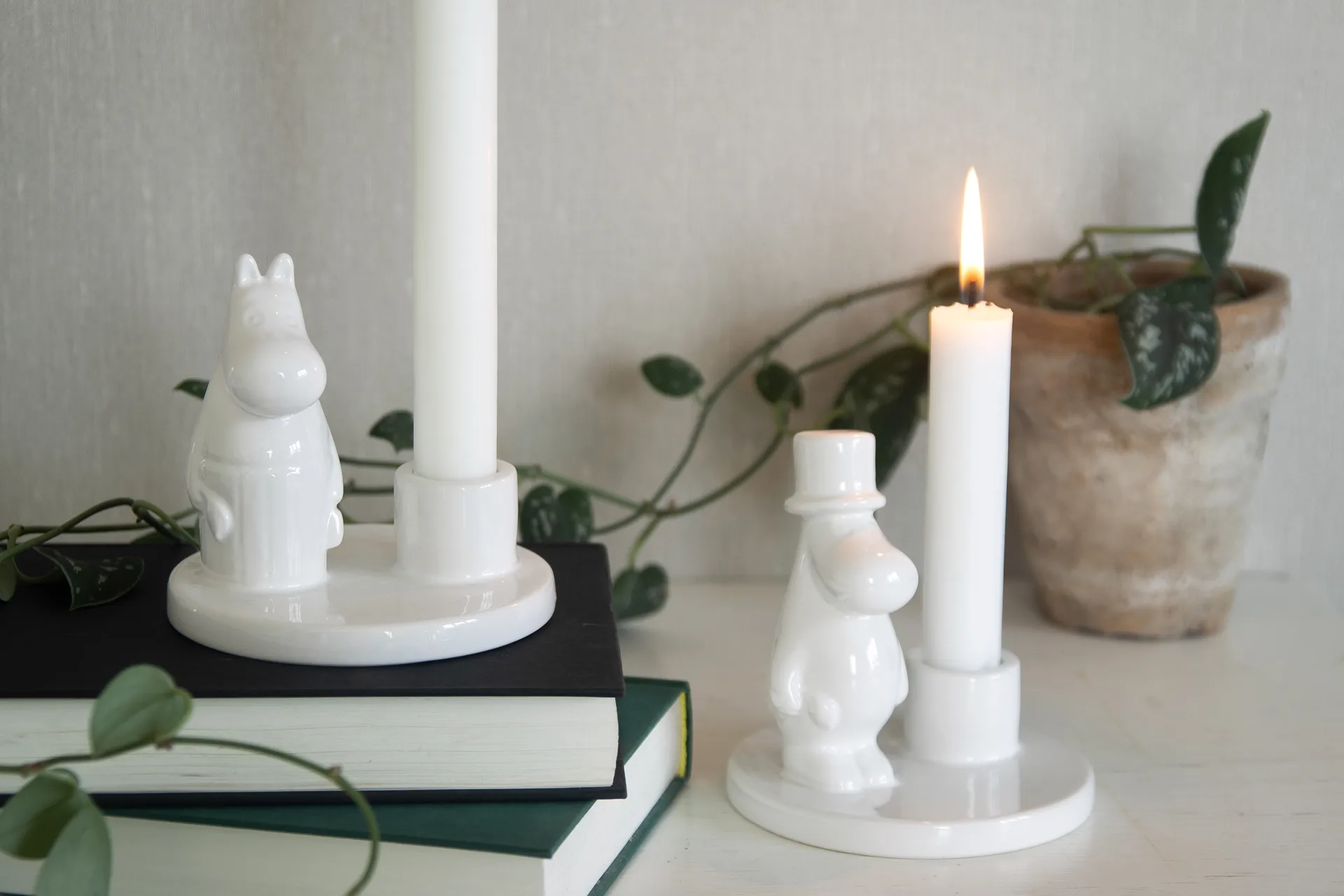 Candelabro papá Mumin cerámica, Blanco Pluto Design