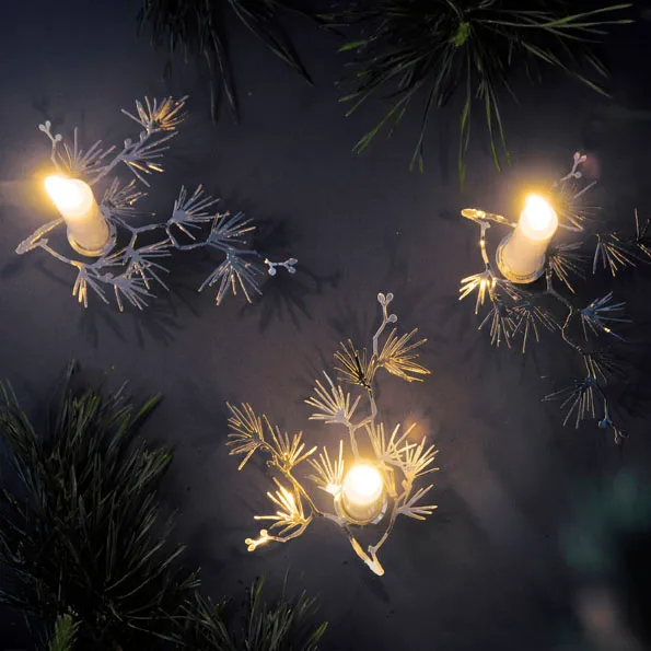 Candelabro Tall pequeño, Dorado Pluto Design