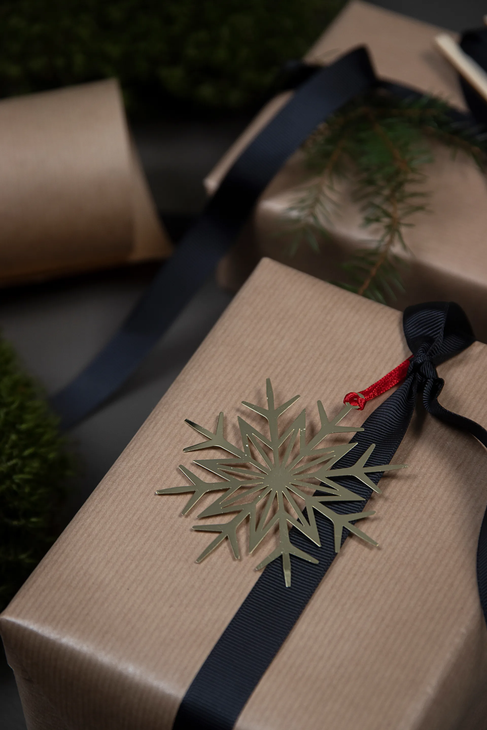 Colgante de Navidad Pluto metal, Estrella, color dorado Pluto Design