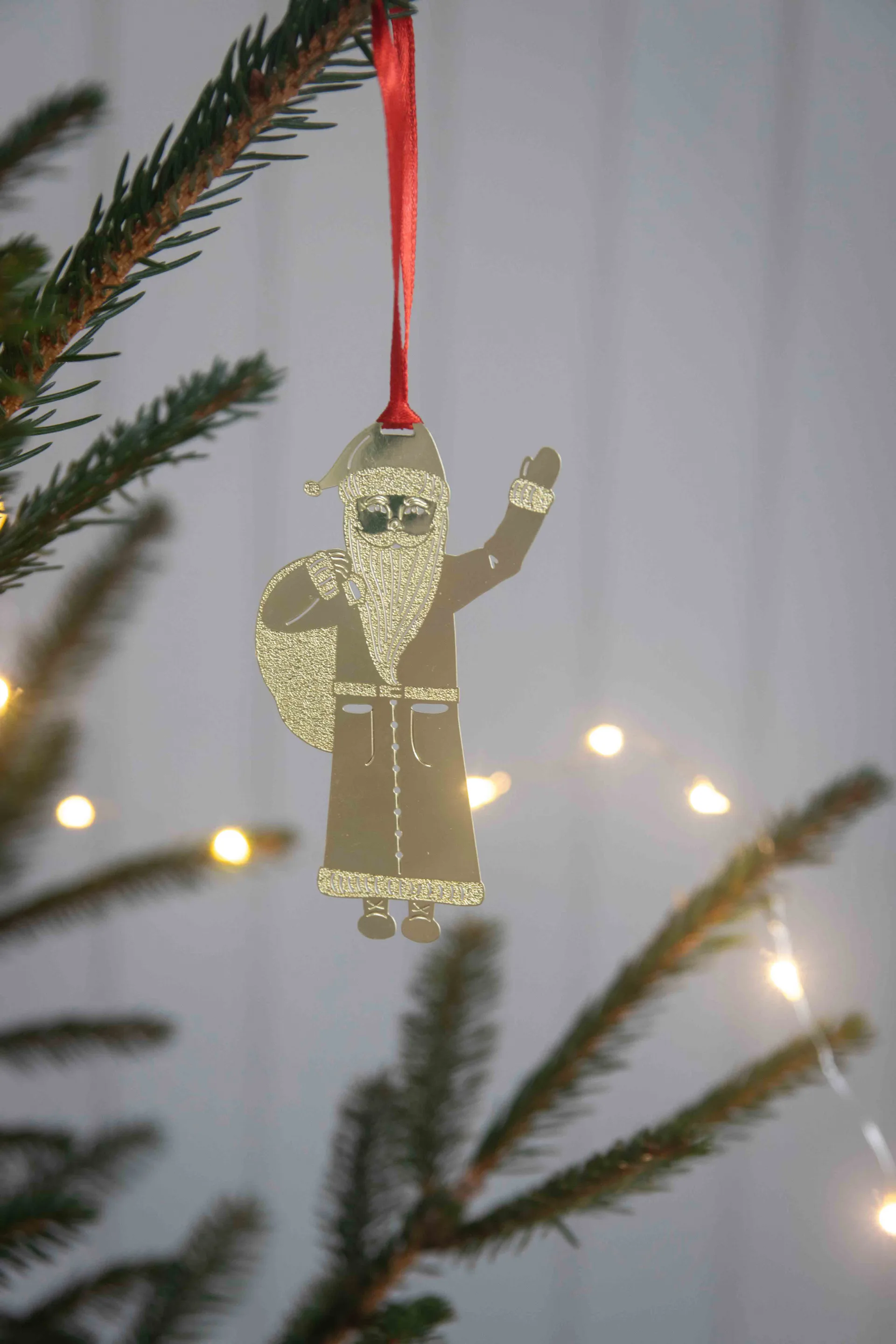 Colgante decorativo Claus, Dorado Pluto Design