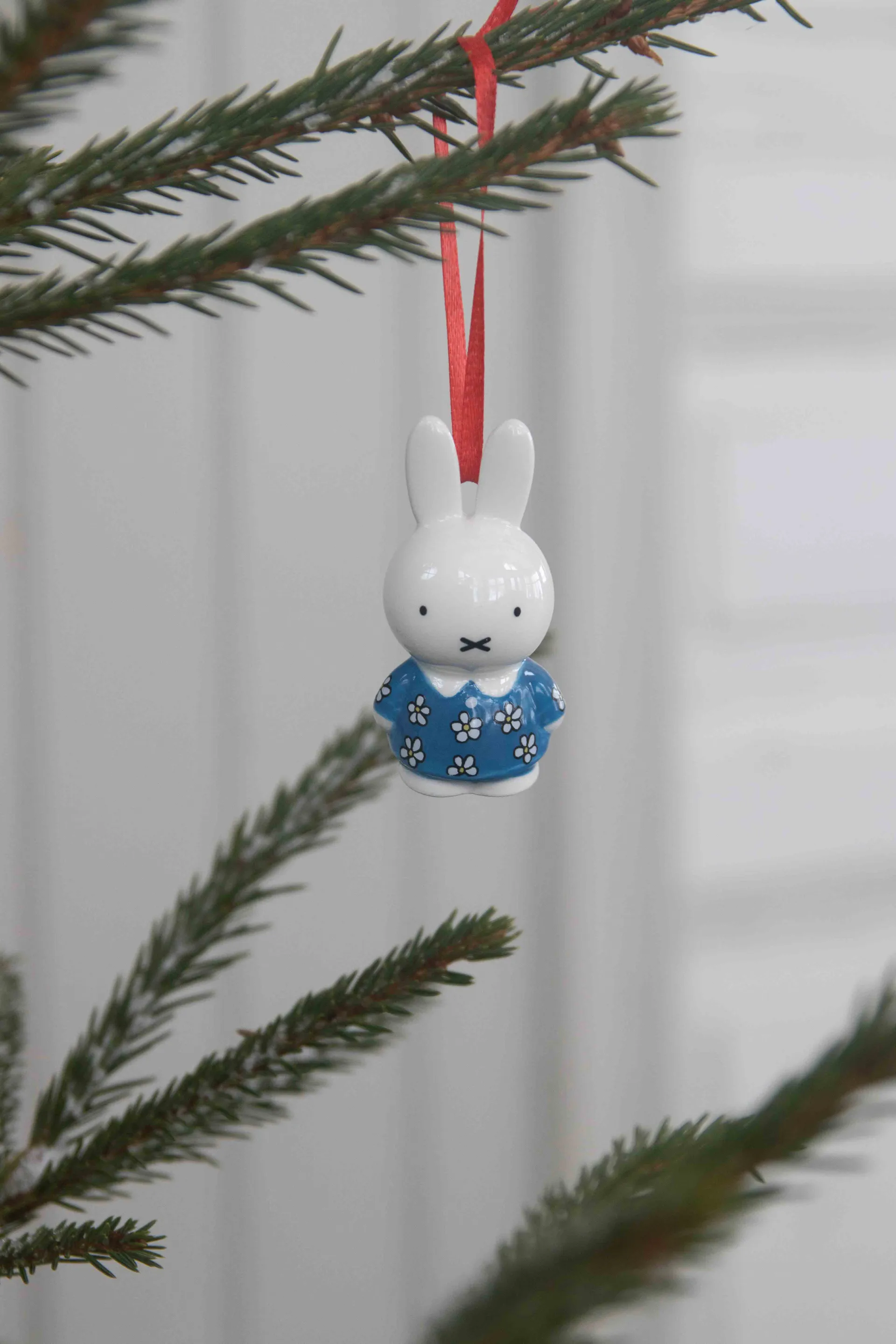 Colgante decorativo Miffy, Miffy flower Pluto Design