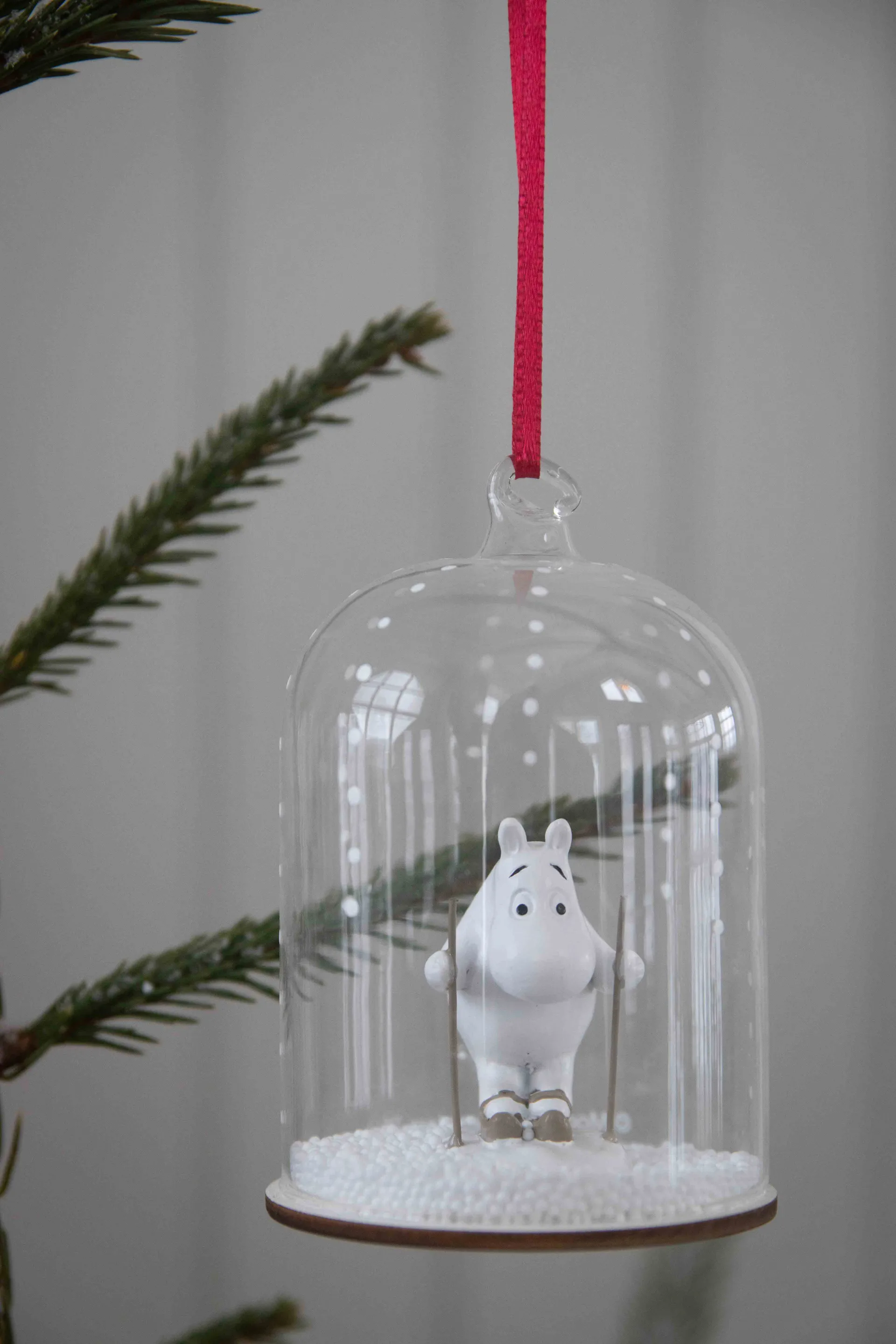 Colgante navideño de bola de nieve de Mumin, Mumin Pluto Design
