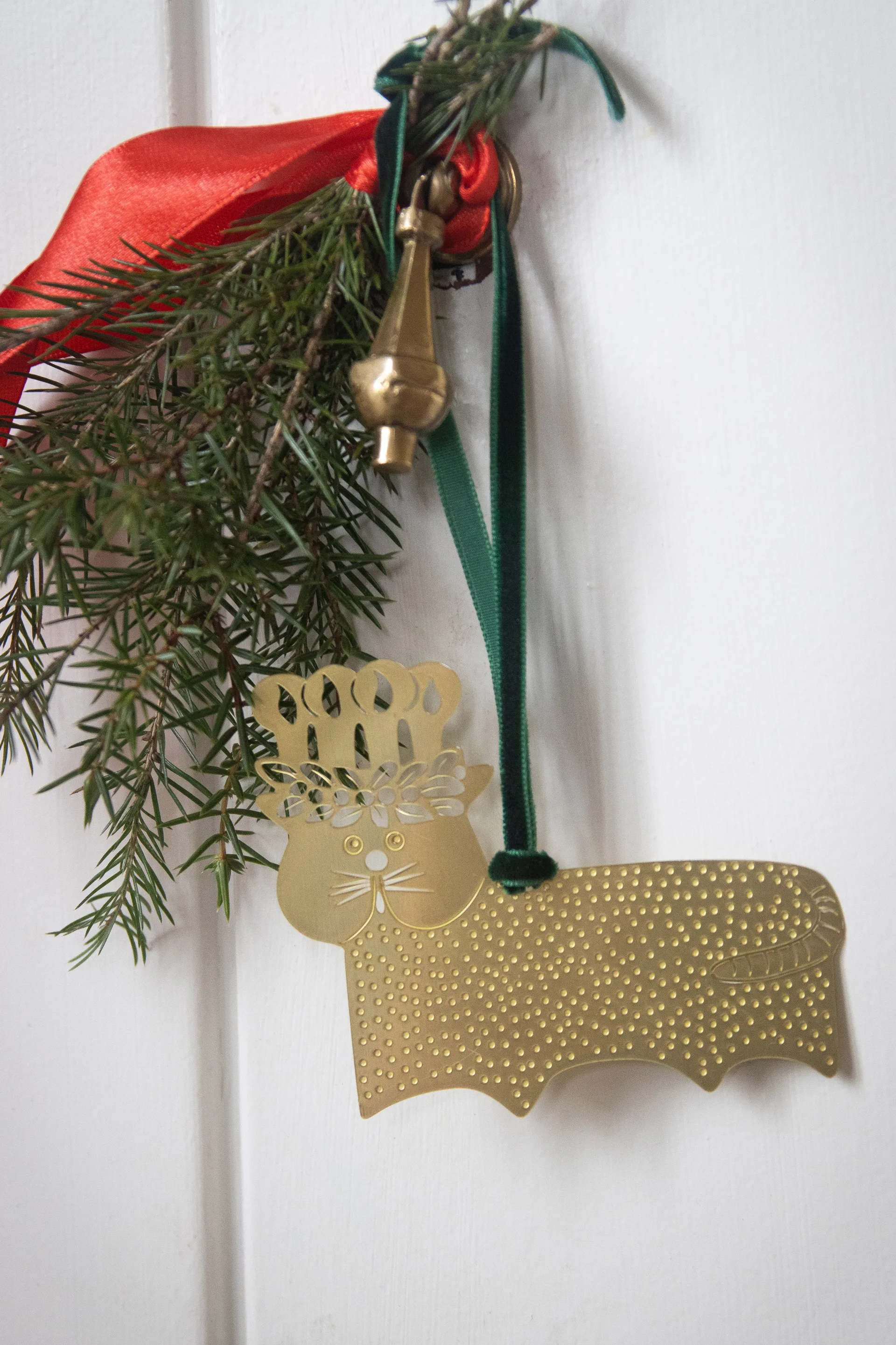 Decoración colgante Stig L gingerbread cat, Oro-latón Pluto Design