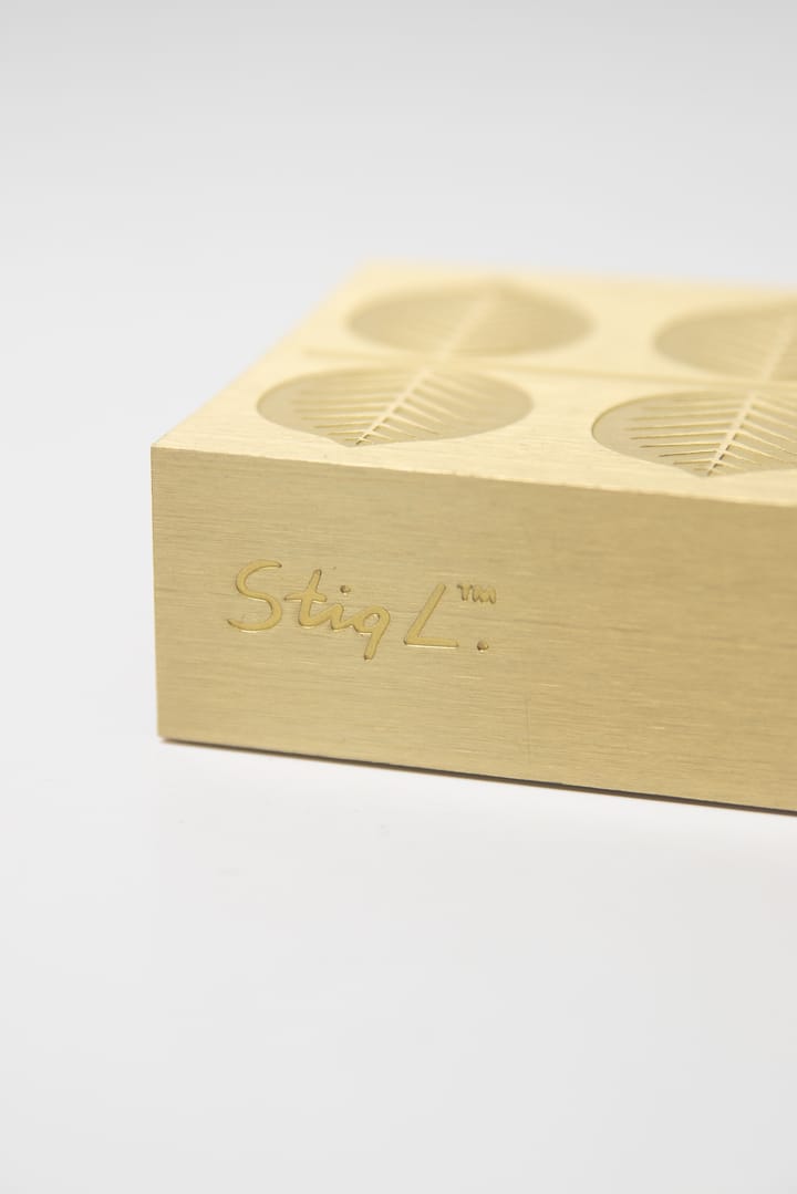 Estuche para cerillas Stig L Berså 6,8x12 cm, Dorado Pluto Design