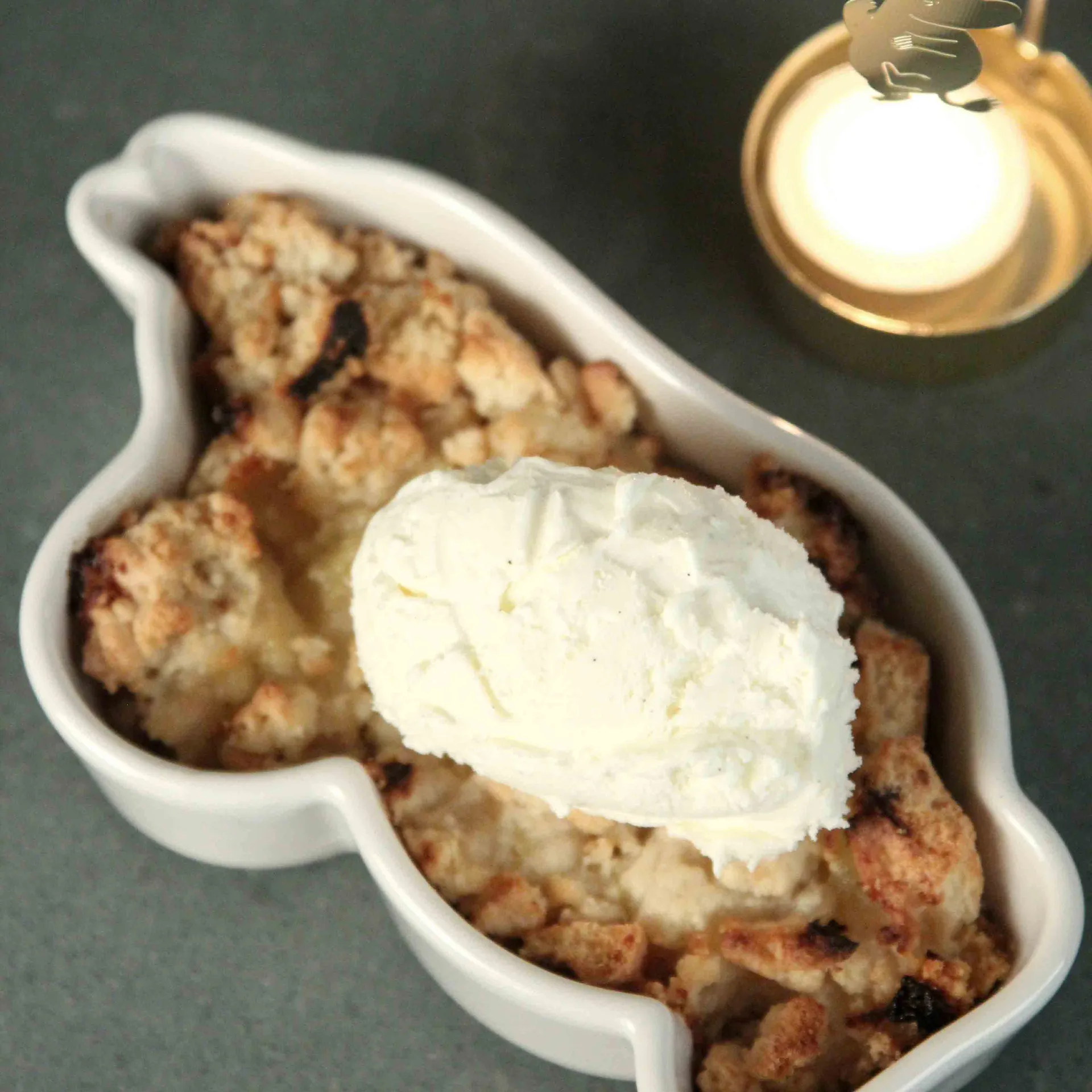 Fuente para hornear Mumin, blanco Pluto Design