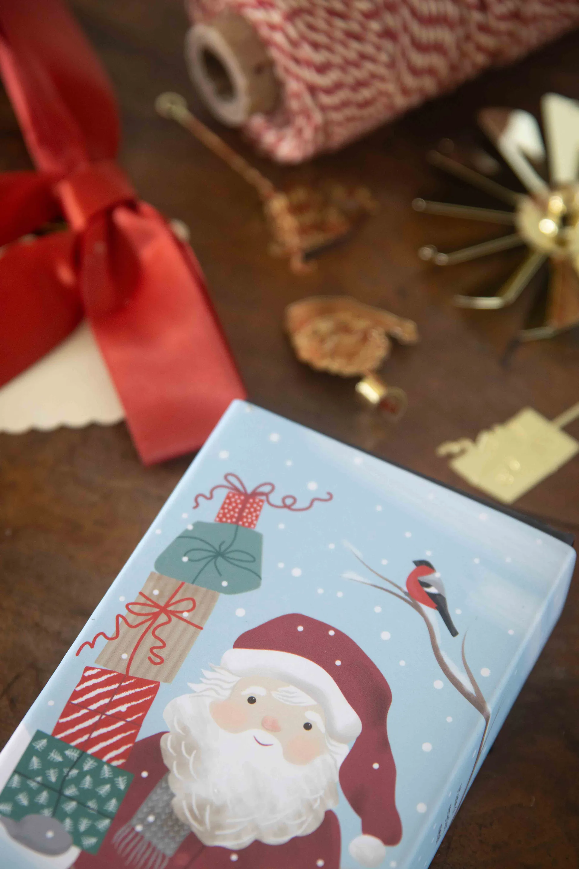 Móvil de campanas Merry christmas, Dorado Pluto Design