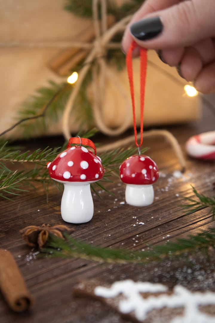 Set de 2 colgantes de Navidad Flugsvamp, Blanco-rojo Pluto Design