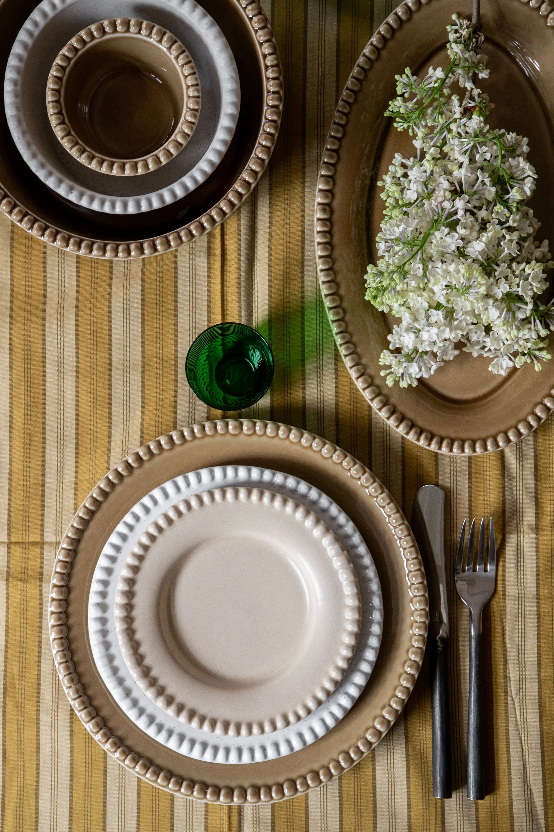 Fuente de servir Daria 35 cm gres, Umbra PotteryJo