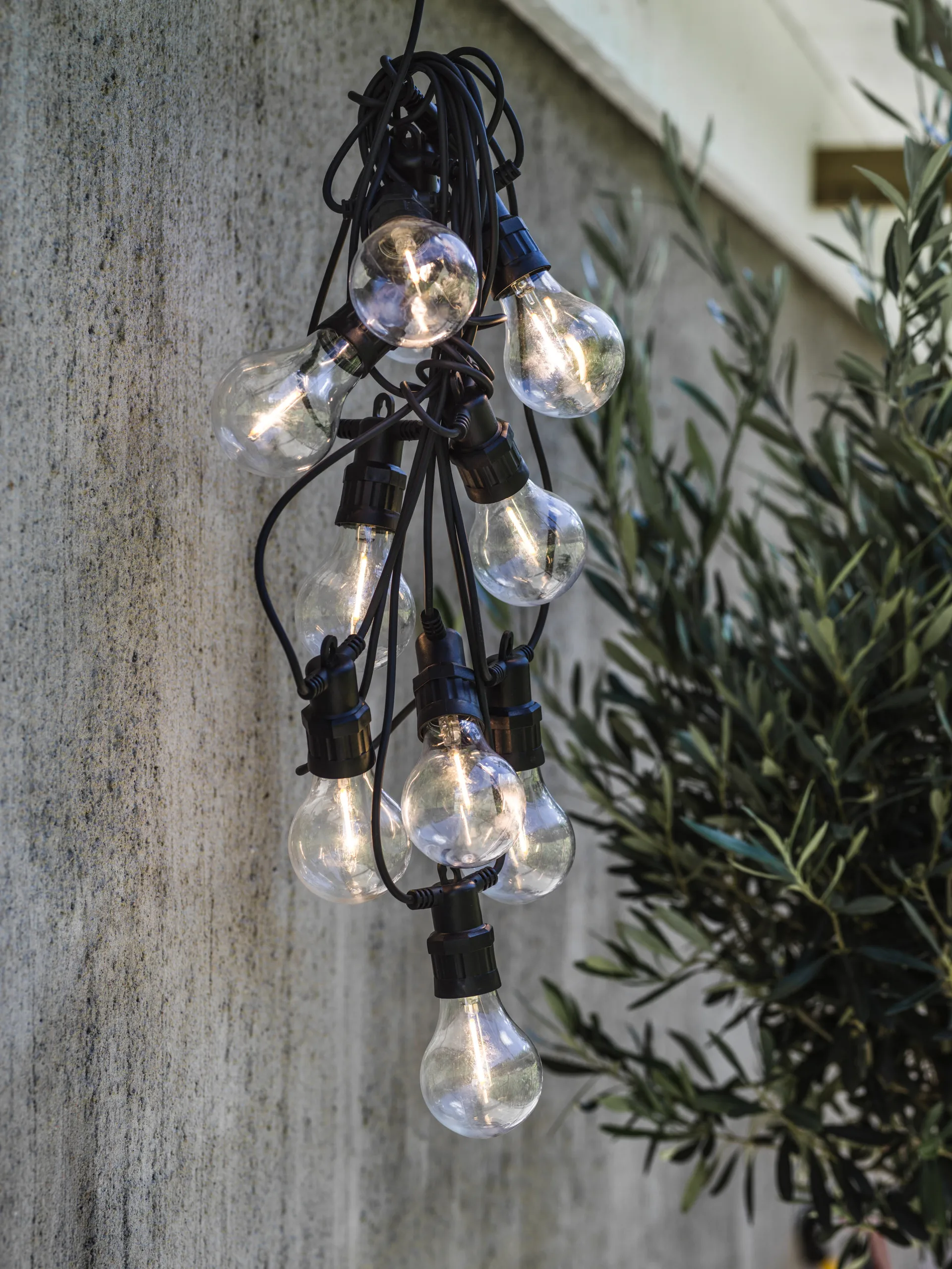 Guirnalda de luces Glow 8,7 m, negro PR Home