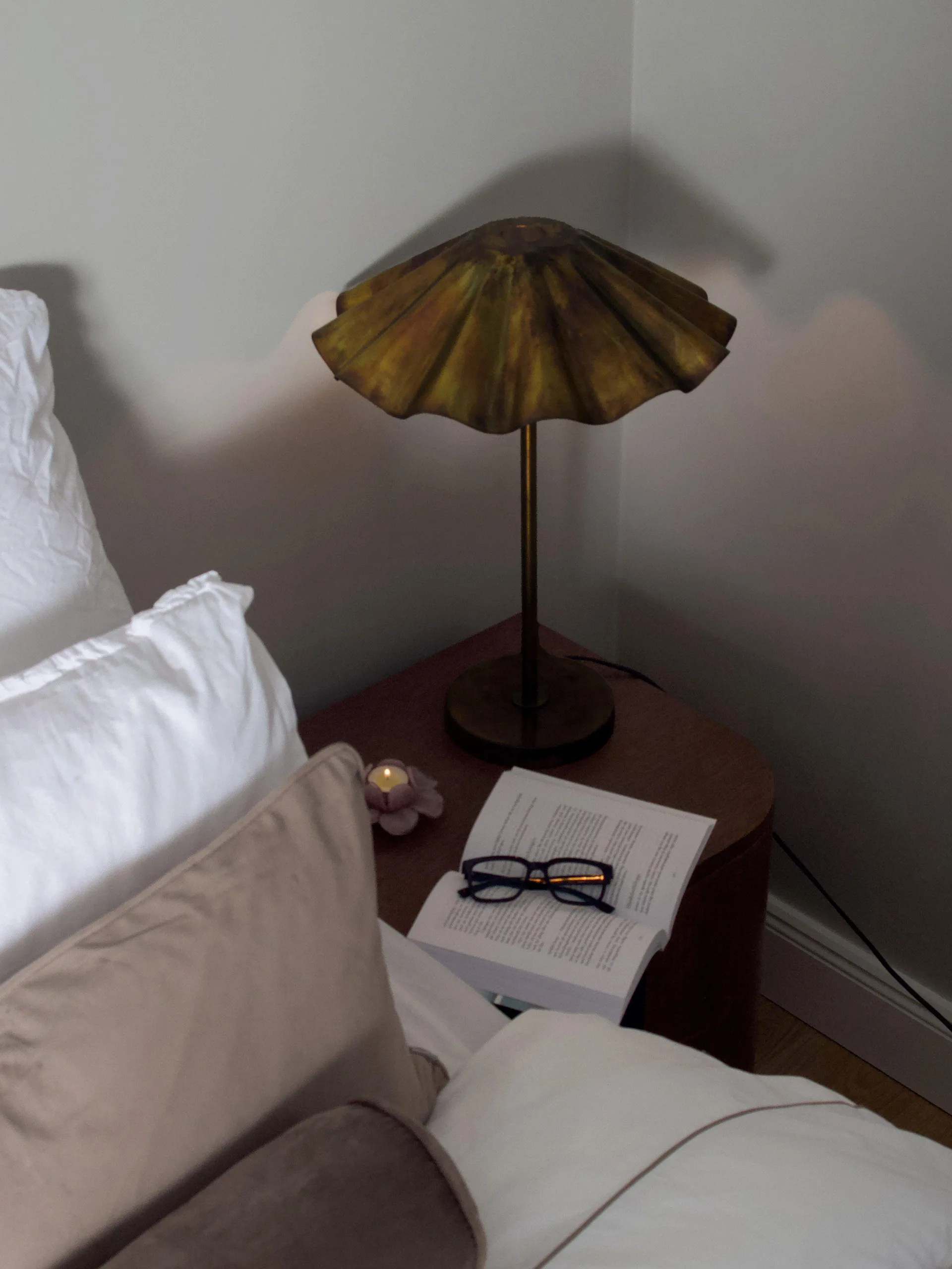 Lámpara de mesa Aira , Latón envejecido, 54 cm PR Home