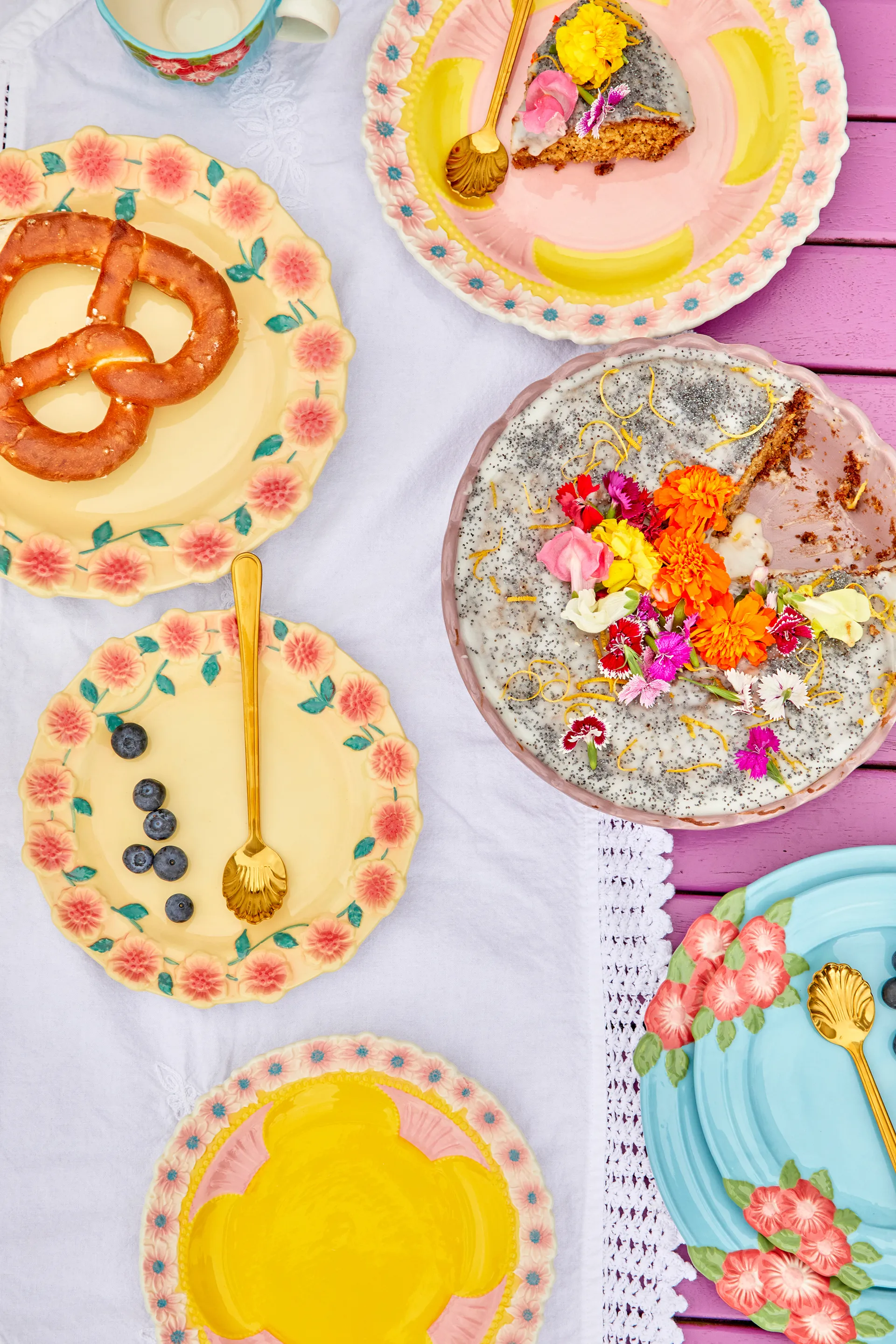 Plato de cerámica Rice Embossed Flower Ø25,5 cm, Creme RICE