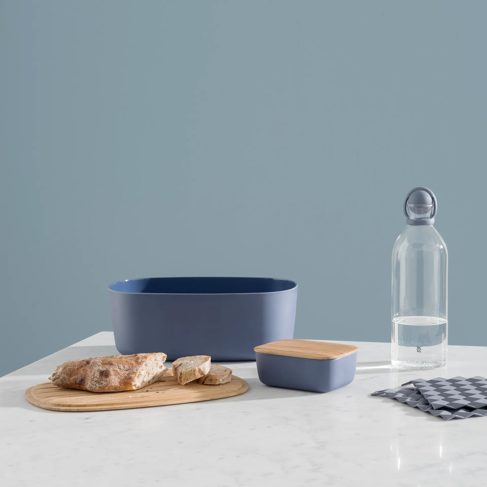 Jarra COOL-IT 1,5 l, gris RIG-TIG