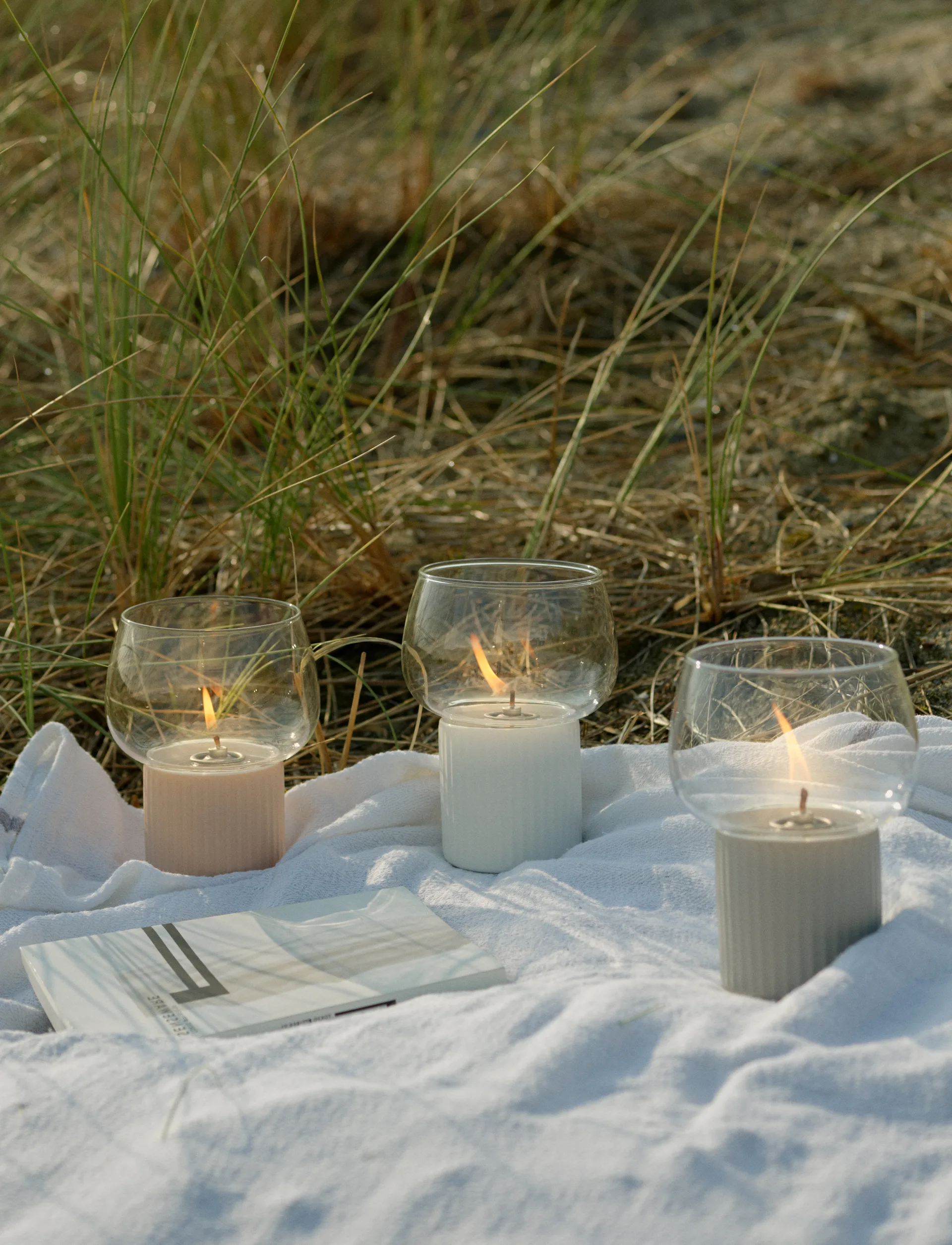 Lámpara de aceite HYGGE hurricane 16 cm, White RIG-TIG
