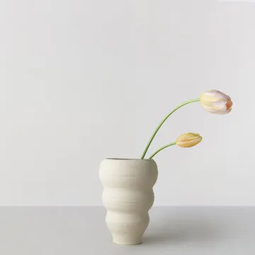 Jarrón Hand turned Vase no. 60 Curved - Vanilla - Ro Collection