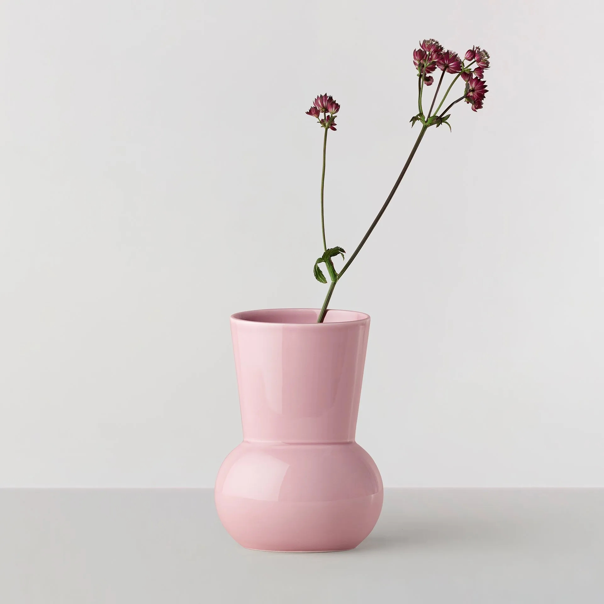Jarrón Oval Vase no. 66, Rose pink Ro Collection