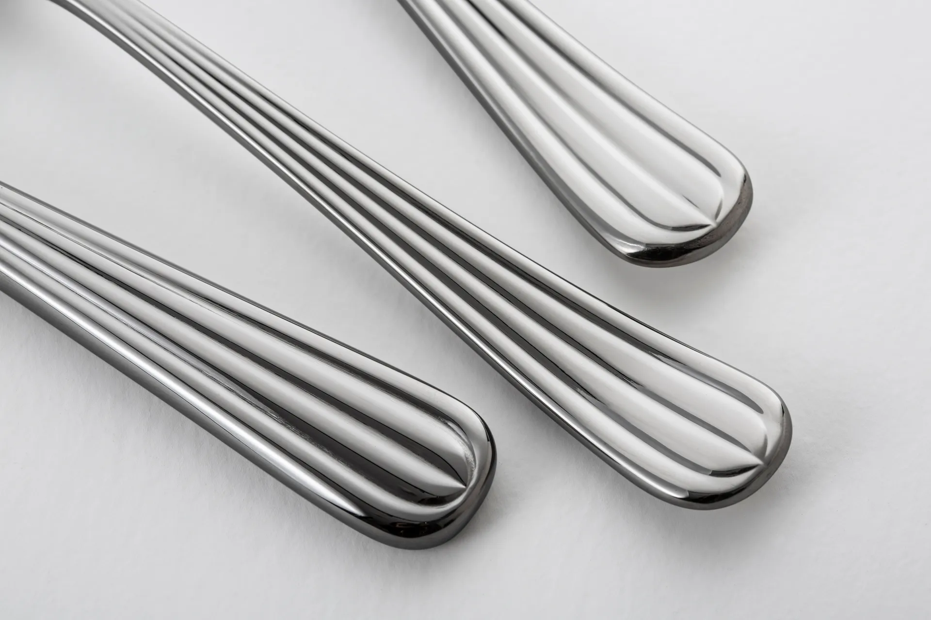 4 Cuchillos de carne Palm Bright, acero inoxidable Robert Welch