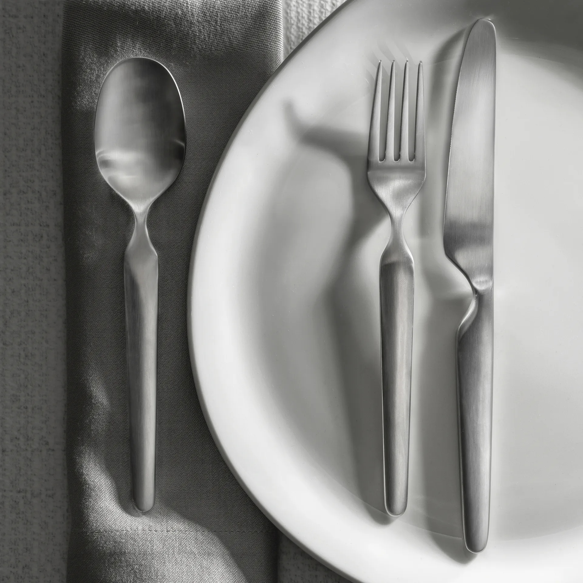 Cuchillo de mesa mate, acero inoxidable Robert Welch