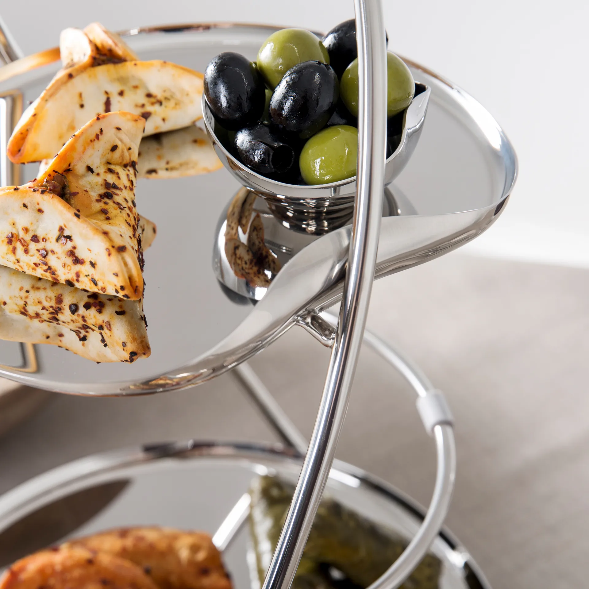 Fuente de pisos Drift, 3 pisos Robert Welch